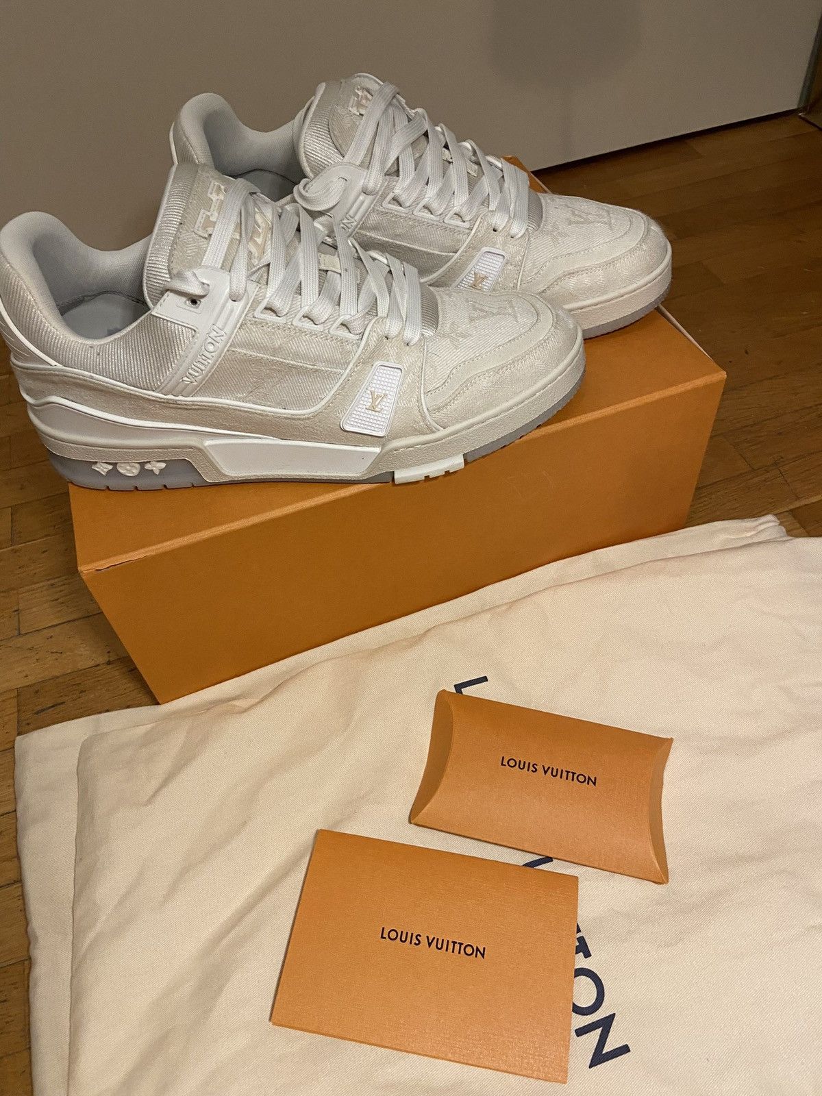 Louis Vuitton Louis Vuitton LV Sneaker Beige Monogram Denim Size US 9 / EU 42 - 9 Thumbnail