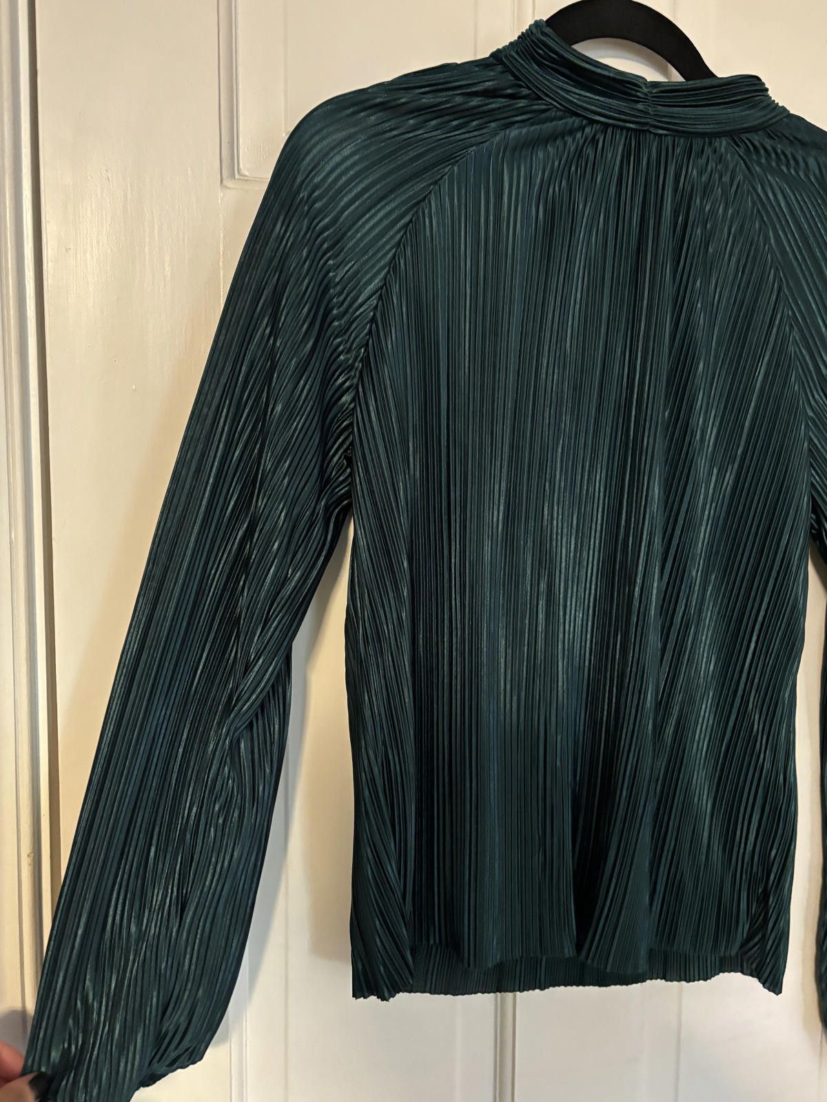 Jones New York JOIE Long Sleeve Pleated Blouse in Dark Green Size S / US 4 / IT 40 - 2 Thumbnail