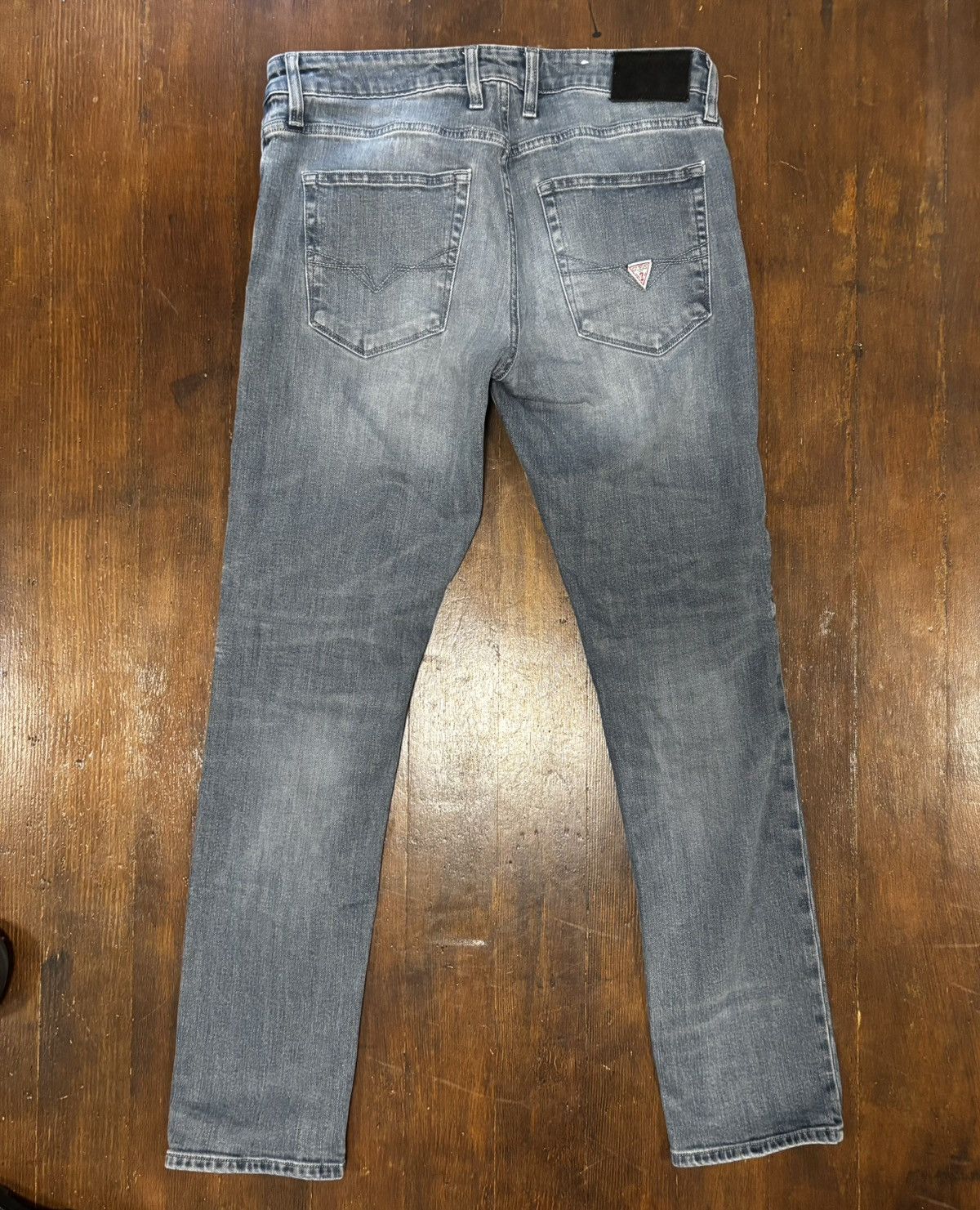 Guess × Vintage Guess light blue jeans Size US 33 - 4 Thumbnail