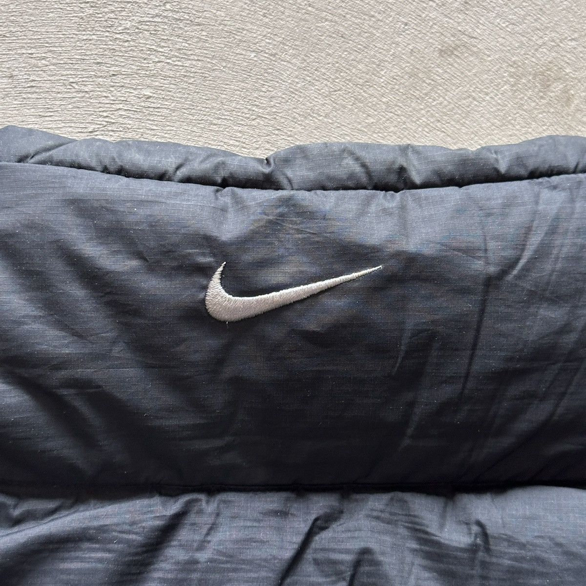 Nike vintage y2k nike black puffer jacket Size US XL / EU 56 / 4 - 5 Thumbnail