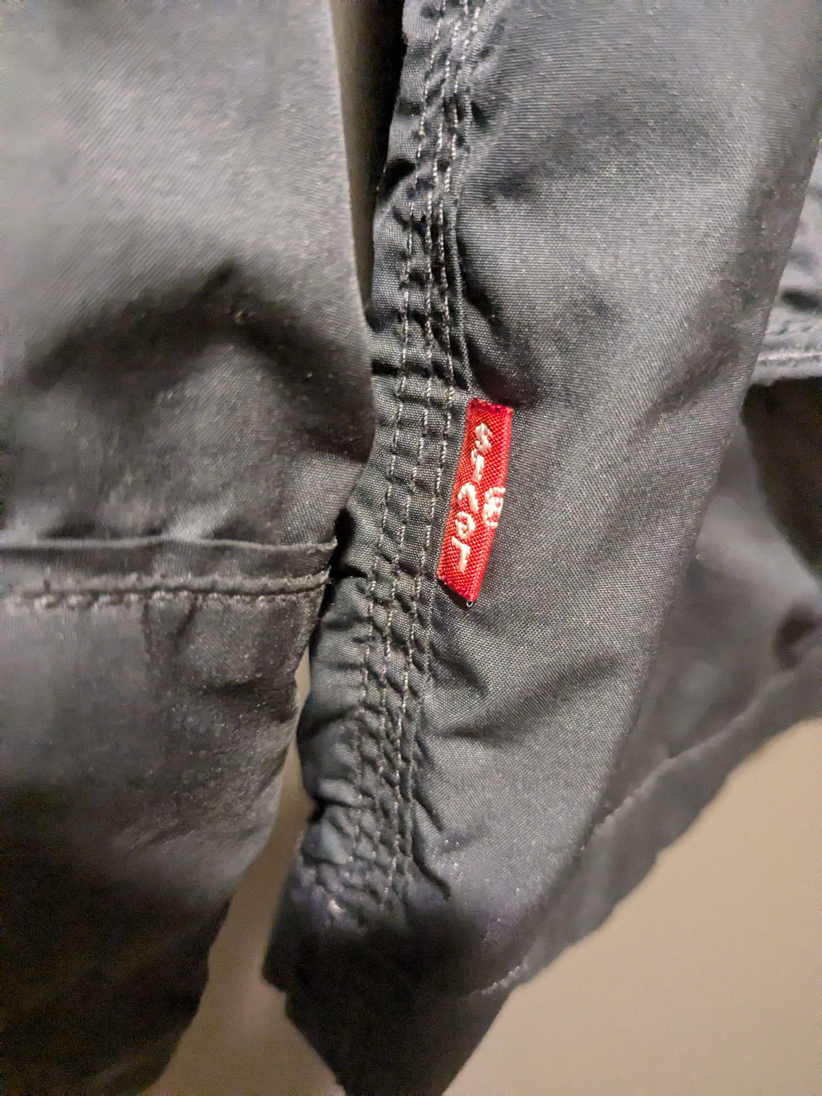 Levi's Nylon Hooded Windbreaker Size US L / EU 52-54 / 3 - 6 Thumbnail