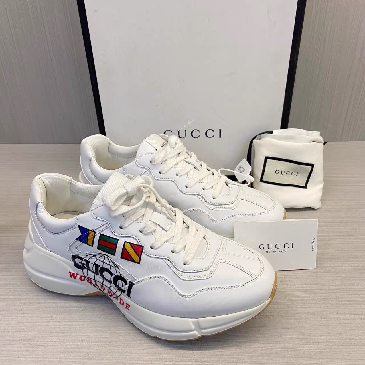 Gucci Gucci White Flag Dad Sneakers K28 Size US 8.5 / EU 41-42 - 1 Thumbnail