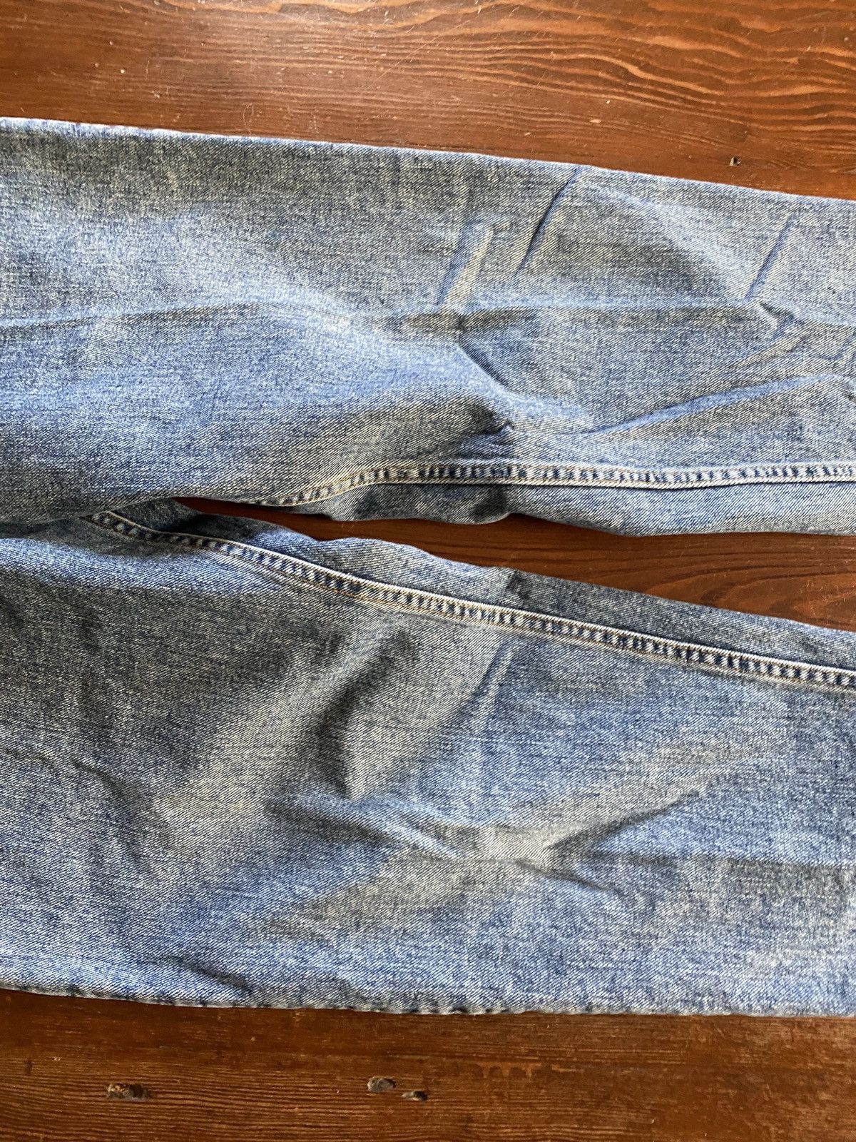 Levi's Vintage 1993 Levi’s 550 Relaxed Fit Blue Denim Jean 35x30 Size US 35 - 13 Thumbnail