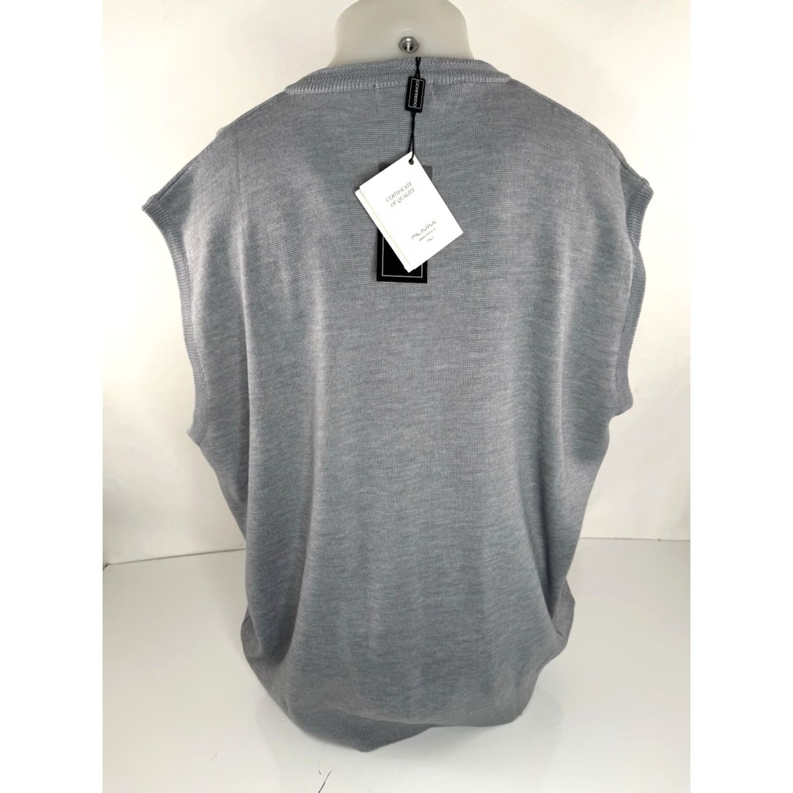 Vintage GIONFRIDDO Sweater Vest 4XL Merino Wool Blend V-Neck Men Gray Italy Knit Wool Vest Mens 4XL Size US XXL / EU 58 / 5 - 2 Thumbnail