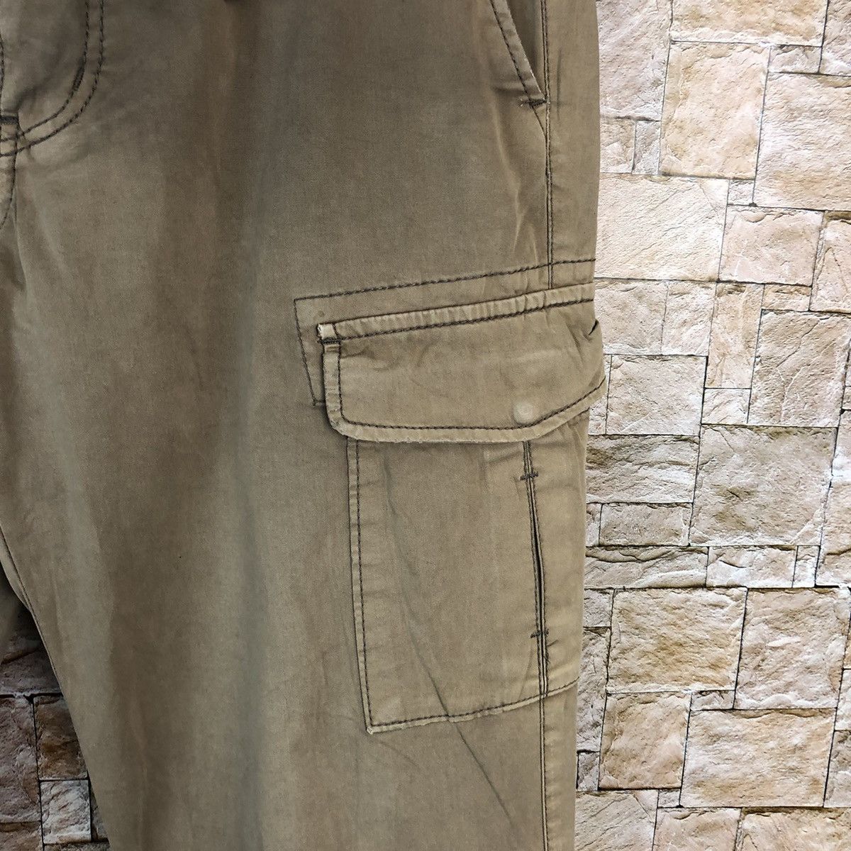 Japanese Brand Uniqlo Brown faded Cargo Multipocket Pants #A1176 Size US 30 / EU 46 - 10 Thumbnail