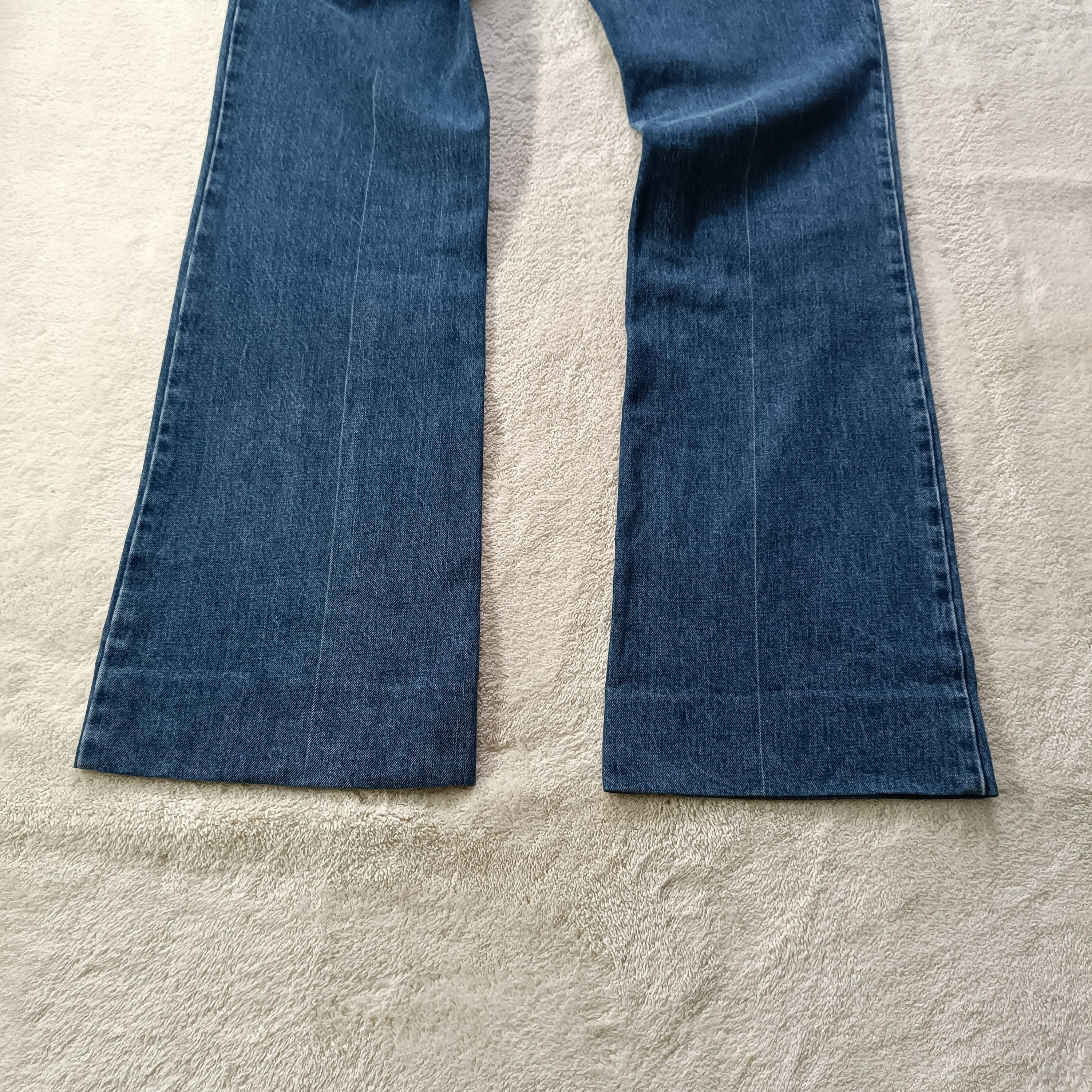 Yves Saint Laurent Italy Yves Saint Laurent Flared Denim Jeans Size 32" / US 10 / IT 46 - 7 Thumbnail