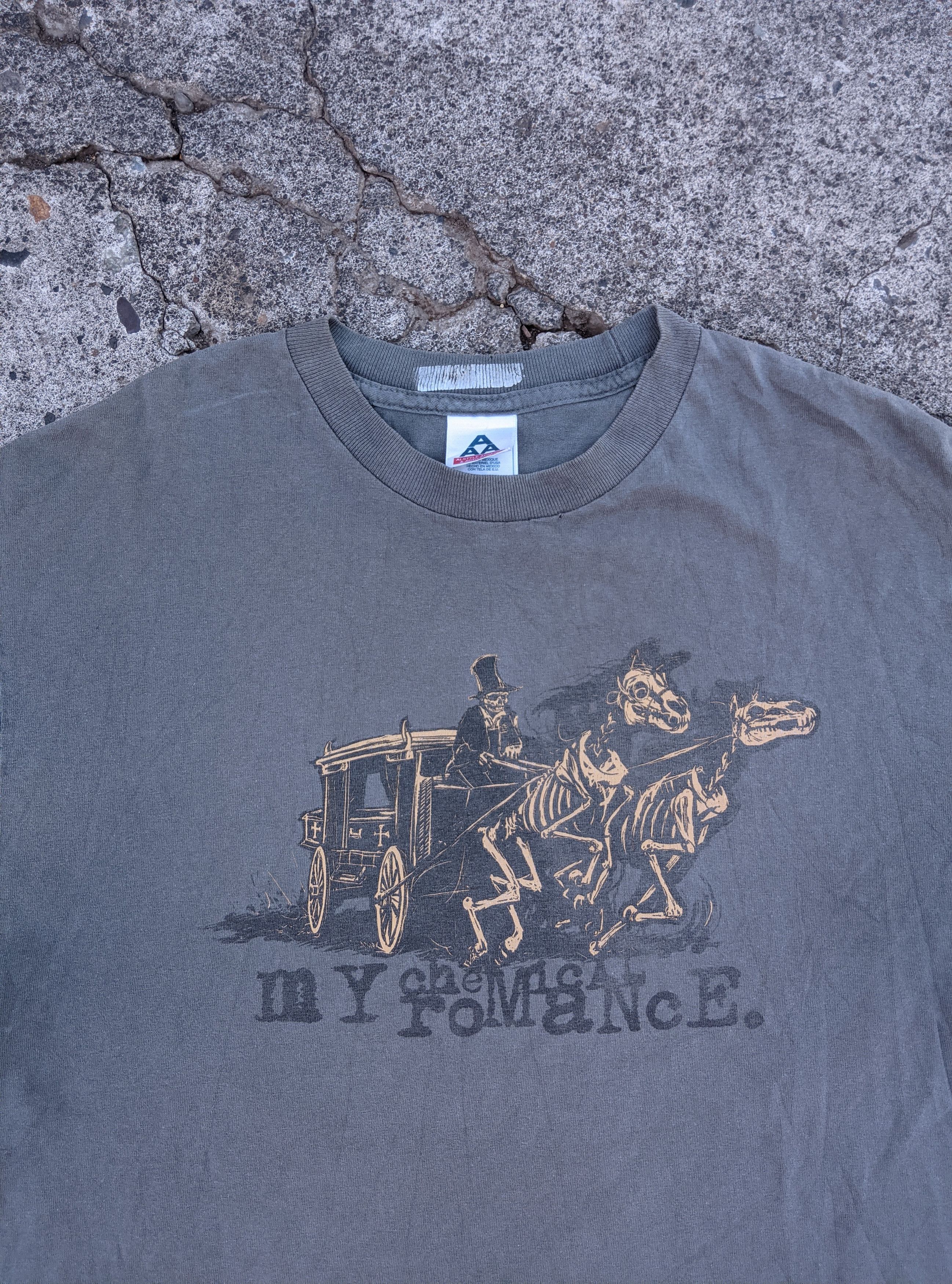 Band Tees × Vintage Vintage 2005 My chemical romance Revenge era tshirt Size US L / EU 52-54 / 3 - 2 Thumbnail
