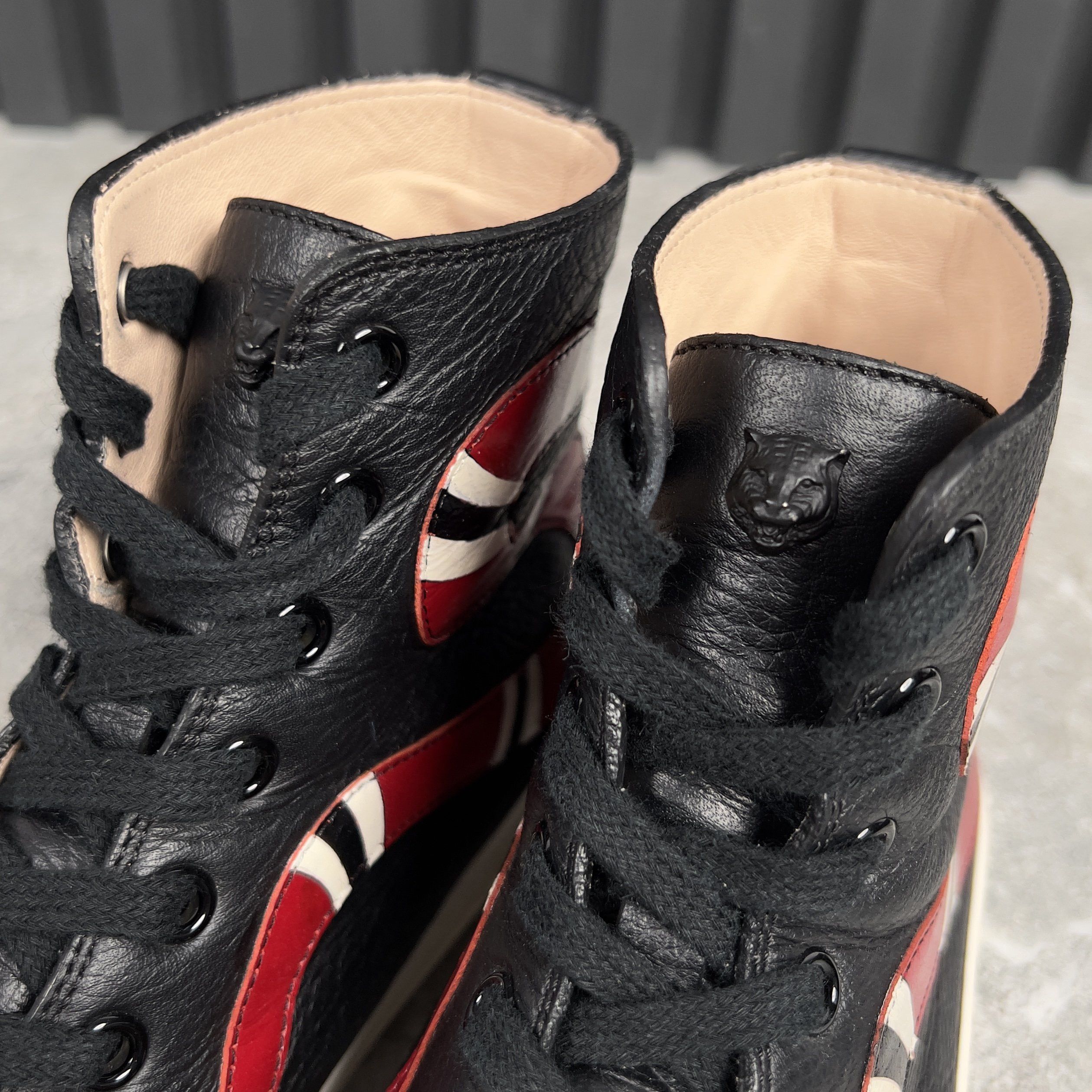 Gucci Gucci Major Snake High Top Sneakers Leather Size US 7 / IT 37 - 10 Thumbnail