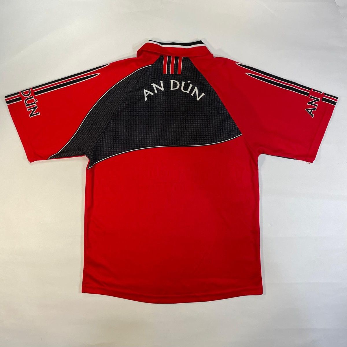 O'Neills Cork GAA An Dún jersey shirt tee red black o’neills vintage Size US S / EU 44-46 / 1 - 2 Thumbnail
