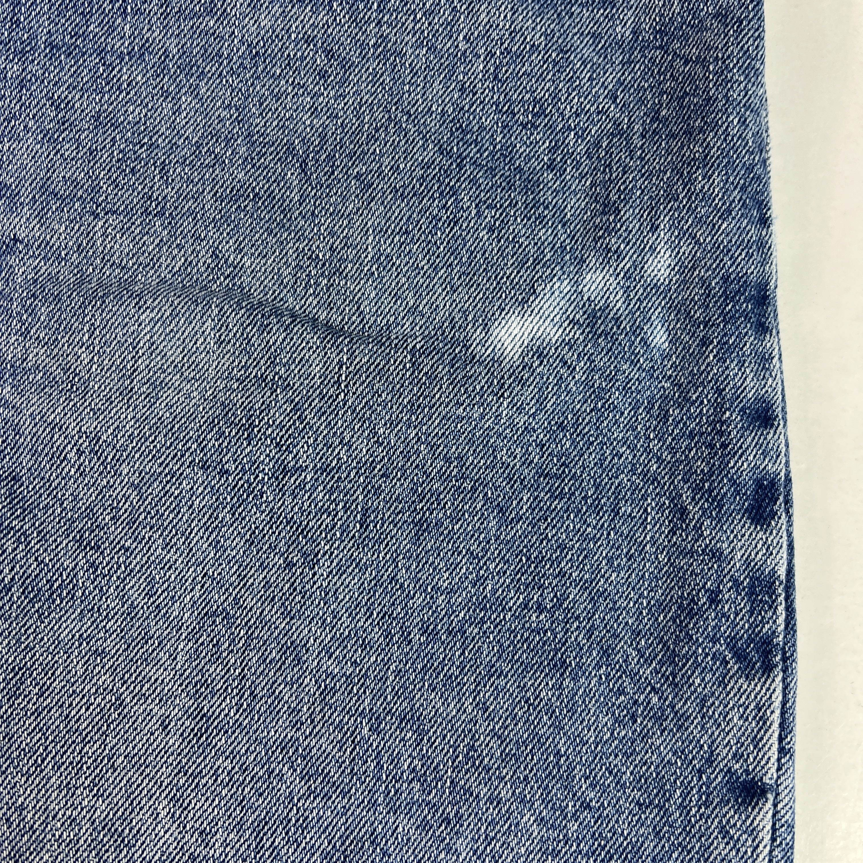 Levi's Y2K Levi's Jean Shorts 560 Loose Faded Thrashed Denim Jorts Size US 36 / EU 52 - 3 Thumbnail