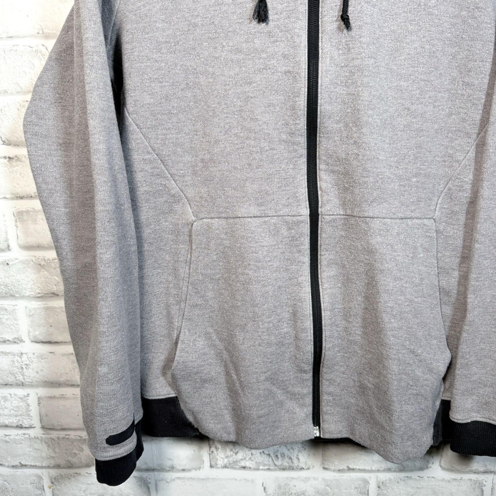 Under Armour Under Armour Gray Full Zip Hooded Jacket Mens Size M Size US M / EU 48-50 / 2 - 3 Thumbnail