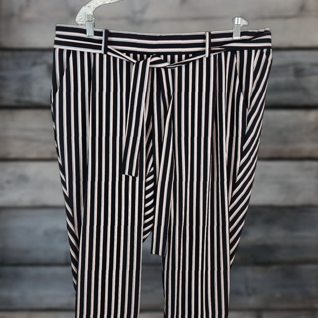 Torrid Torrid Womens Ankle Pants Pants High Rise Striped Cuffed Belt Black Pink Stripe 2X Plus Size Size 40" / US 18 - 1 Thumbnail