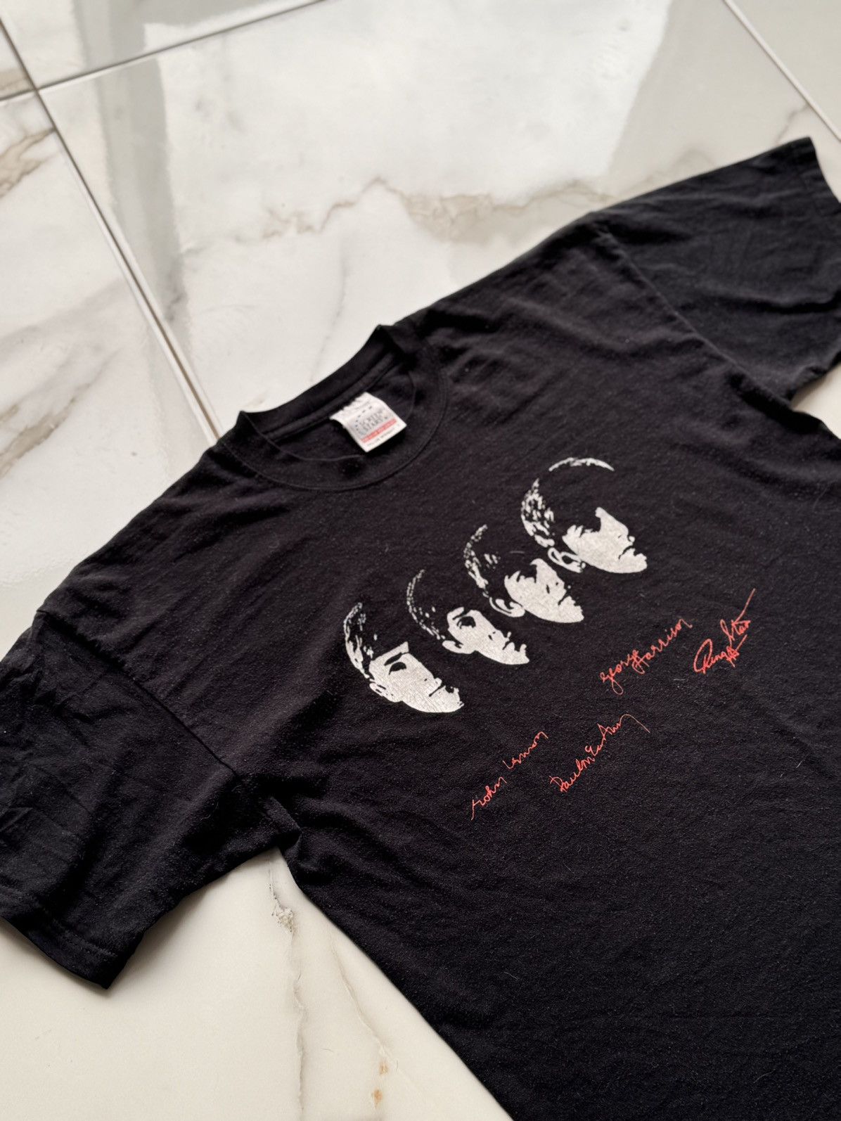 Band Tees Vintage 1999 The Beatles Promo Band T Shirt Size US L / EU 52-54 / 3 - 2 Thumbnail