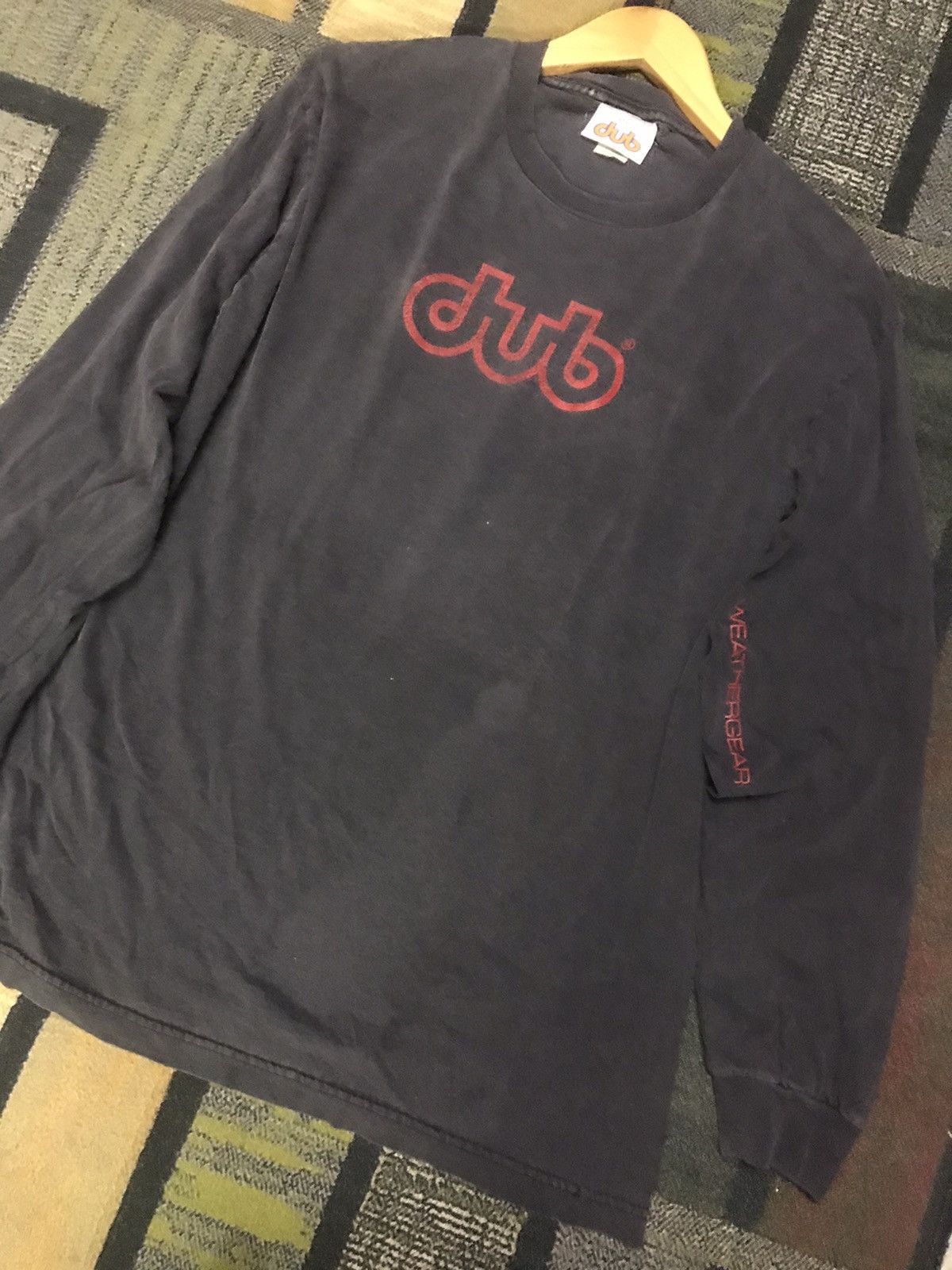 Vintage VTG 1990s/Y2K Dub Brand Weathergear Graphic Crewneck Sweater Size US L / EU 52-54 / 3 - 8 Thumbnail