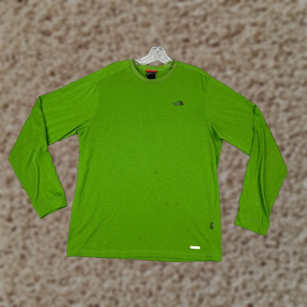 The North Face The North Face Shirt Men Medium Green Long Sleeve Vaporwick 100% Polyester READ Size US M / EU 48-50 / 2 - 1 Thumbnail