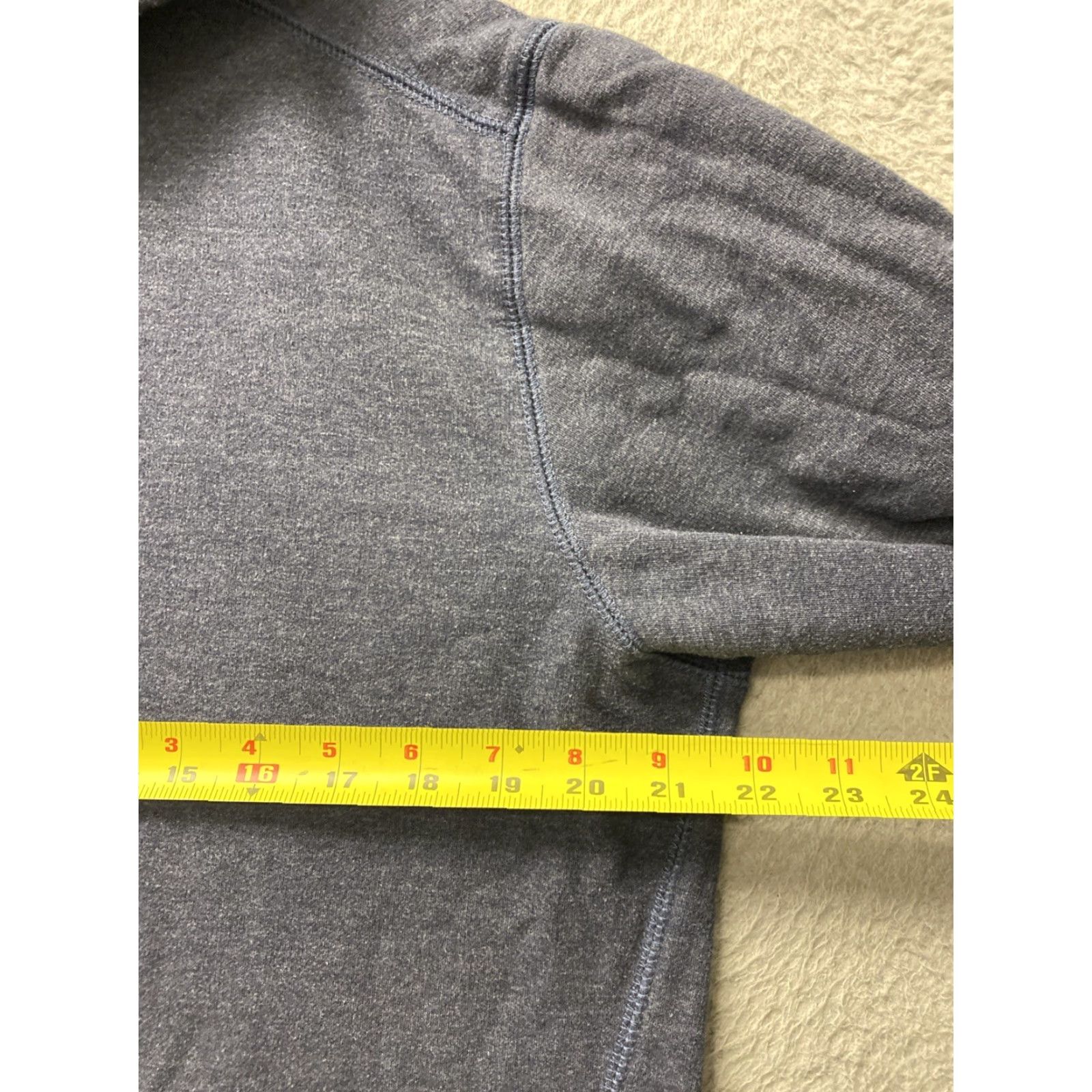 Eddie Bauer Eddie Bauer Hoodie Men M Blue Pullover Fleece 60% Cotton 40% Polyester Hooded Everyday Vintage? Wait - don't add vintage. Size US M / EU 48-50 / 2 - 4 Thumbnail