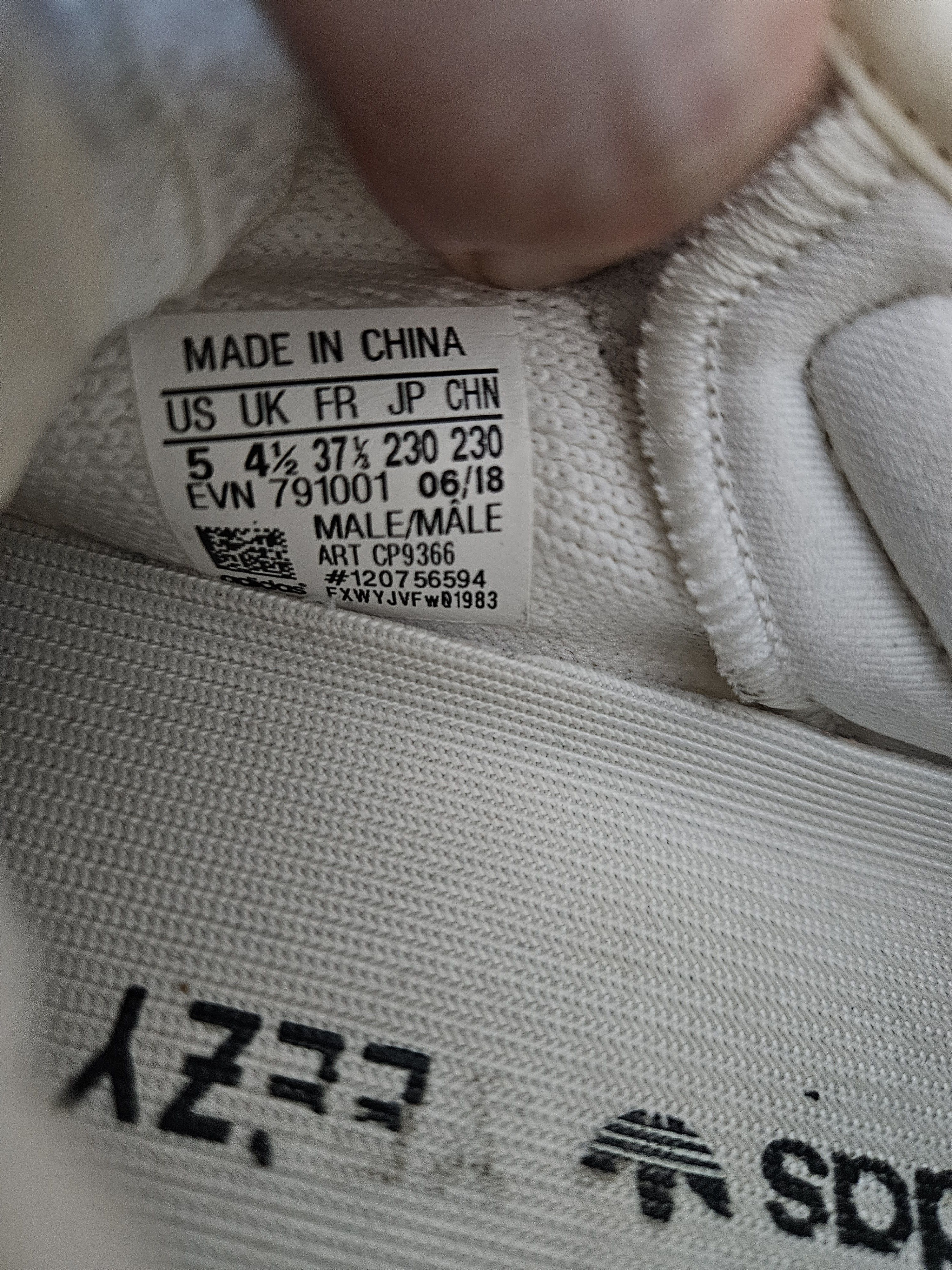 Adidas Yeezy Boost 350 v2 in Triple White - Men's US 5 Size US 5 / EU 37 - 6 Thumbnail