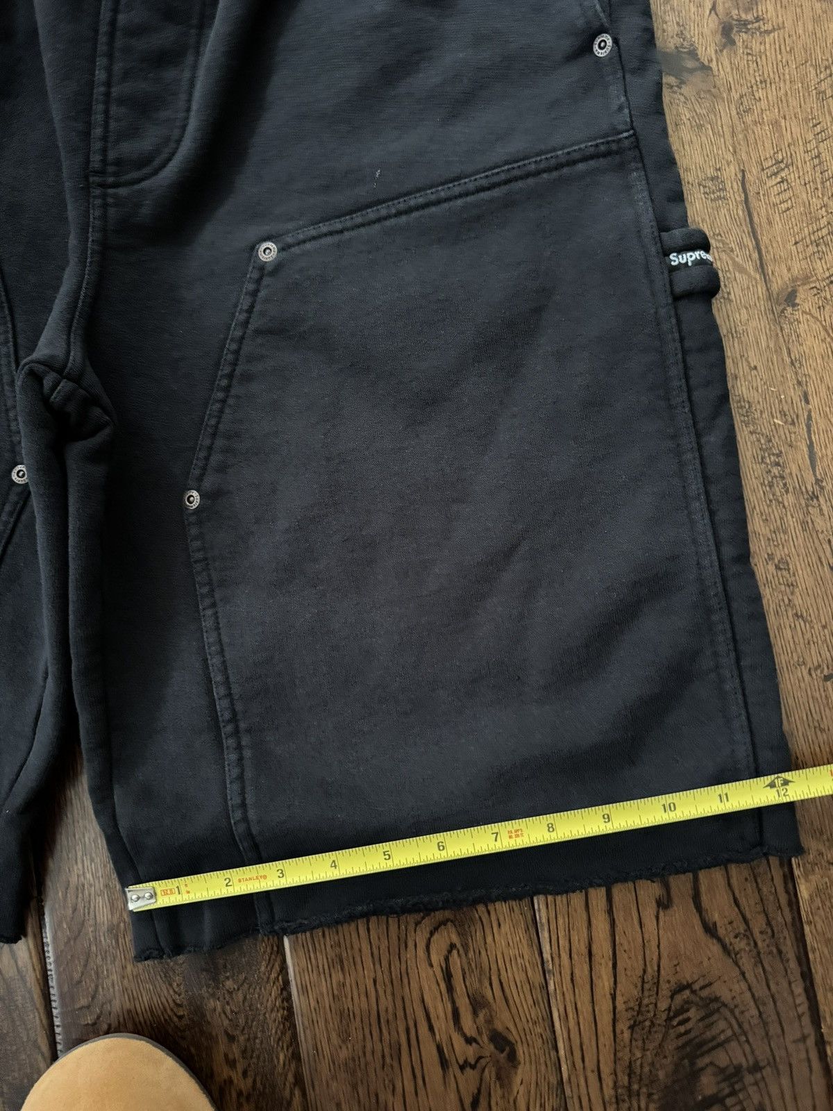 Supreme Supreme Double Knee Painter Sweatshorts Black Size US 32 / EU 48 - 5 Thumbnail