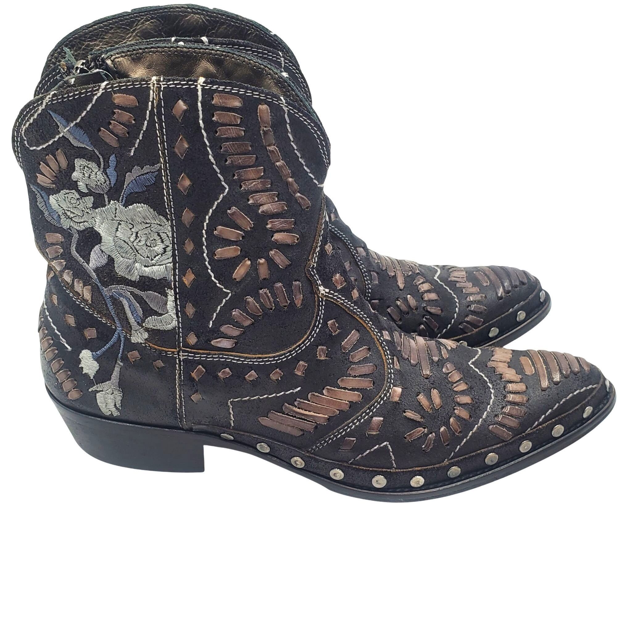 Mark Nason Italy Mark Nason Women's size 8.5 Black Leather distressed W Size US 8.5 / IT 38.5 - 15 Thumbnail