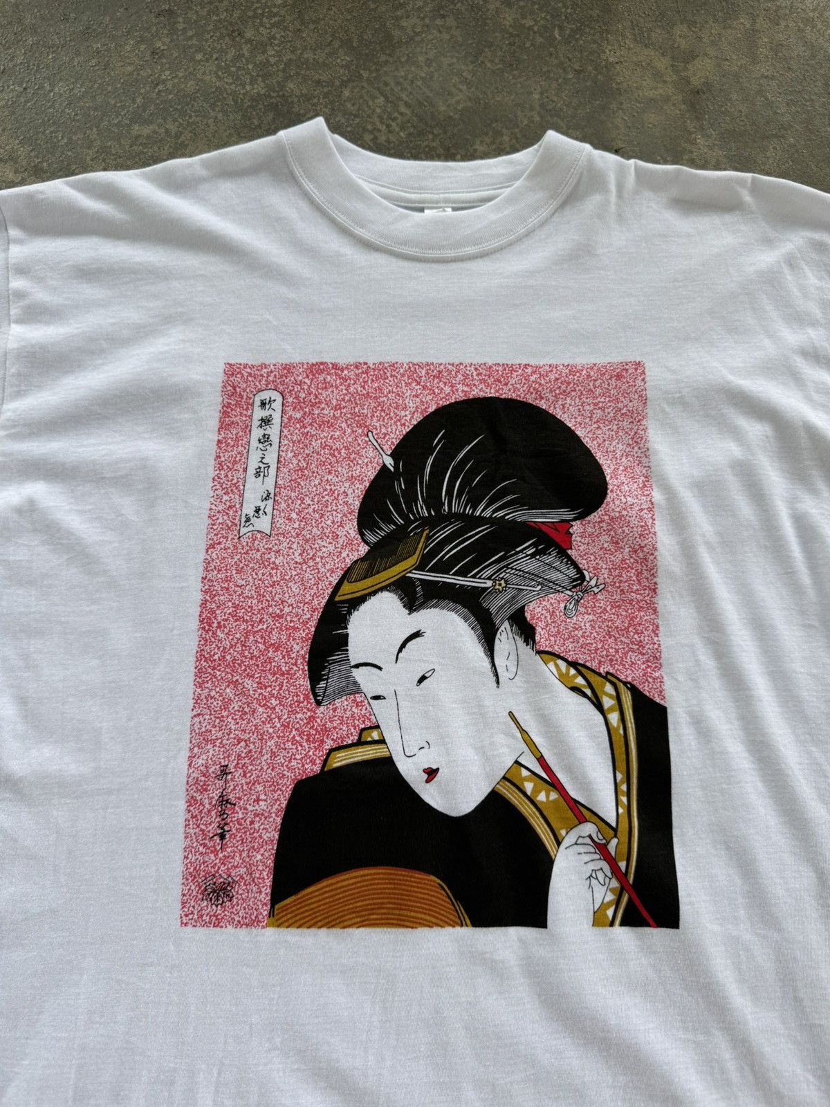 Japanese Brand Vintage 90’s Art Kitagawa Utamaro Geisha Print Tee Size US L / EU 52-54 / 3 - 2 Thumbnail