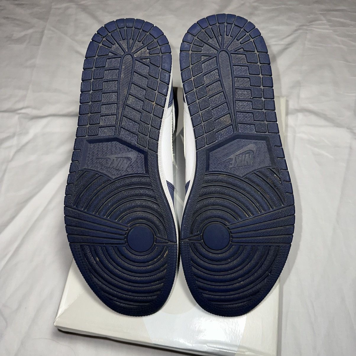 Jordan Brand × Nike 2020 CO.JP Midnight Navy Air Jordan 1 High Size US 10.5 / EU 43-44 - 5 Thumbnail