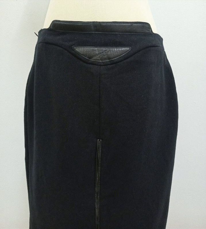 Prada Prada Straight Midi Wool Skirt with Leather Trim Black Size 32" / US 10 / IT 46 - 8 Thumbnail