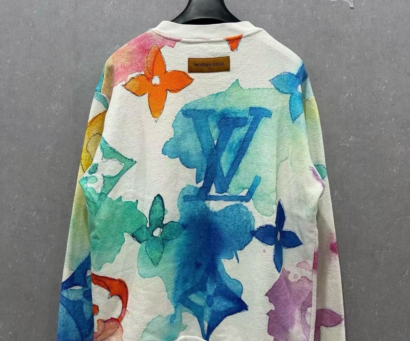 Louis Vuitton Louis Vuitton Watercolor Pattern Sweatshirt Size US XXL / EU 58 / 5 - 2 Thumbnail
