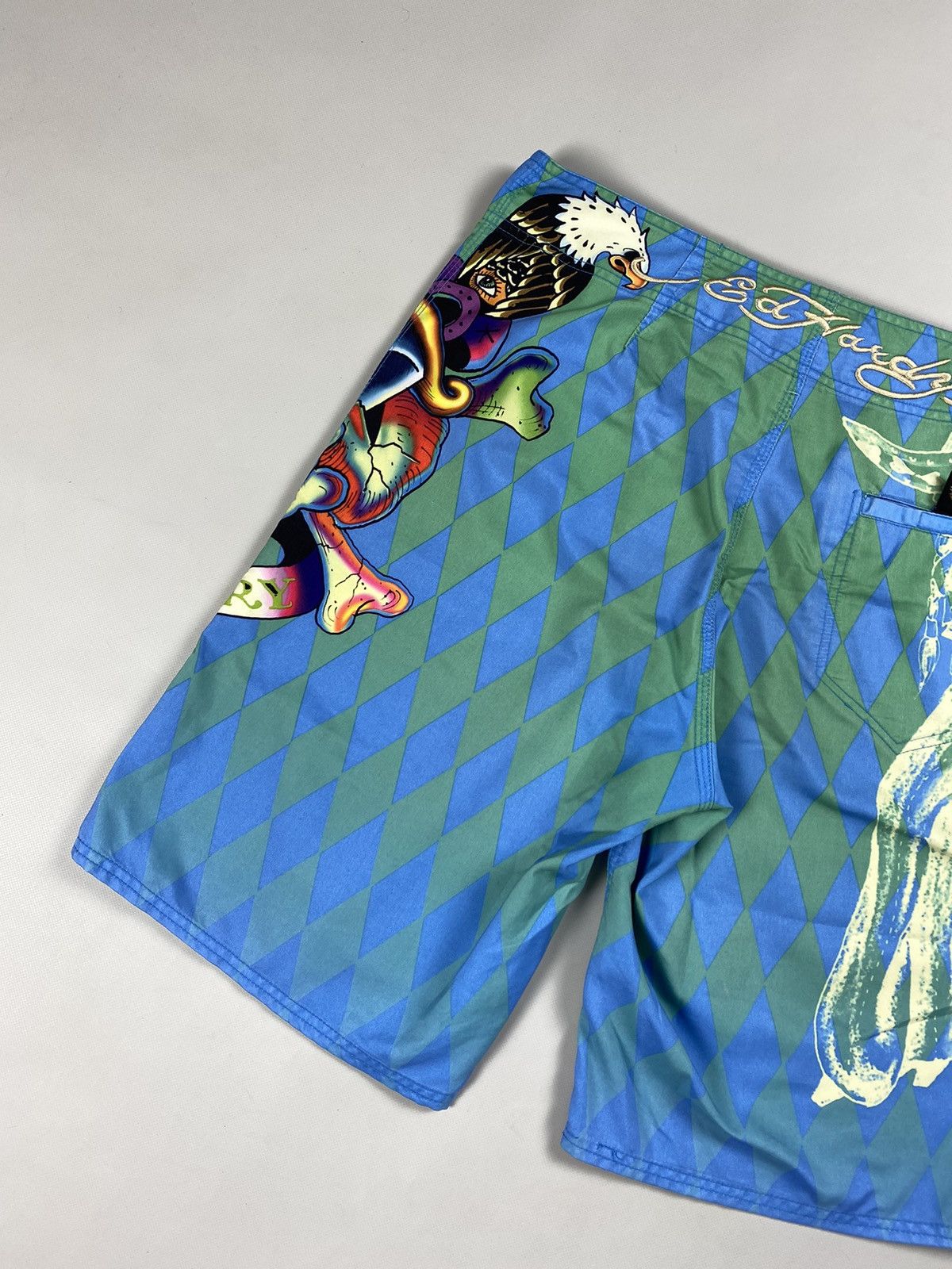 Ed Hardy Ed Hardy Y2K men’s overprinted surf swim shorts size ~ 32 Size US 32 / EU 48 - 22 Thumbnail