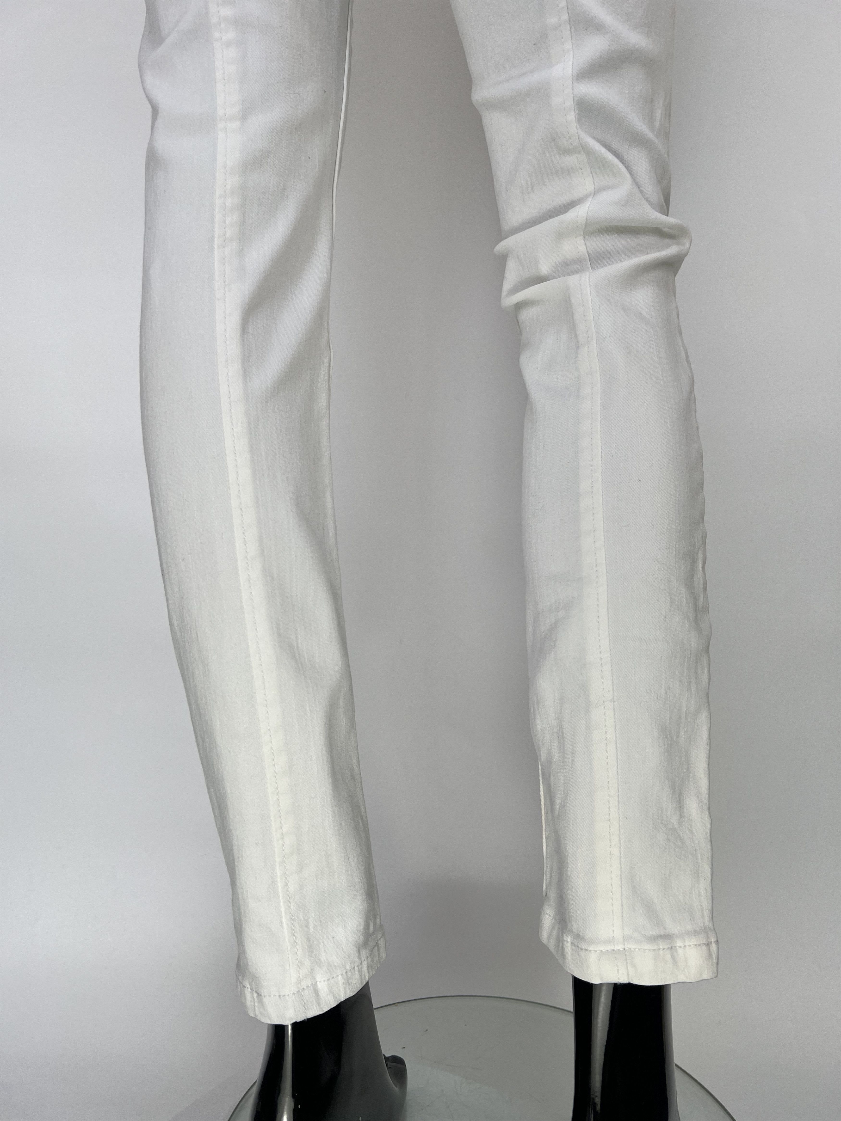 Burberry NWT Burberry Brit White Skinny Ankle Jeans Size US 32 Size 32" / US 10 / IT 46 - 8 Thumbnail