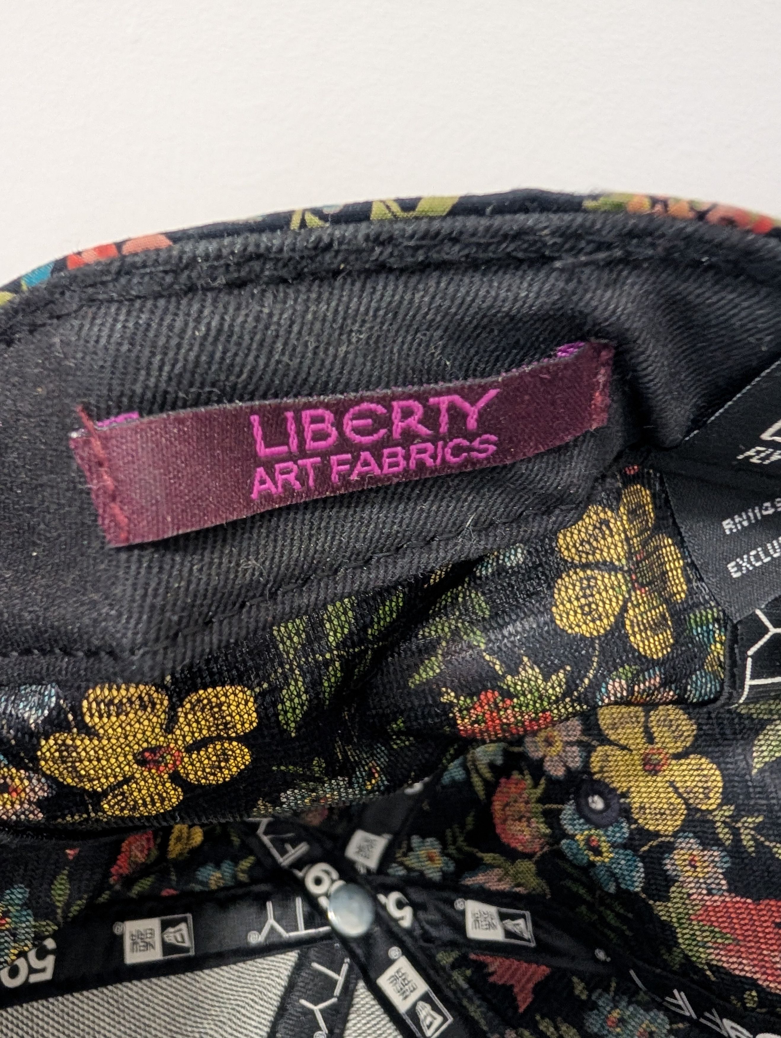 Liberty × Supreme Supreme x Liberty x New Era SS13 Size ONE SIZE - 5 Thumbnail