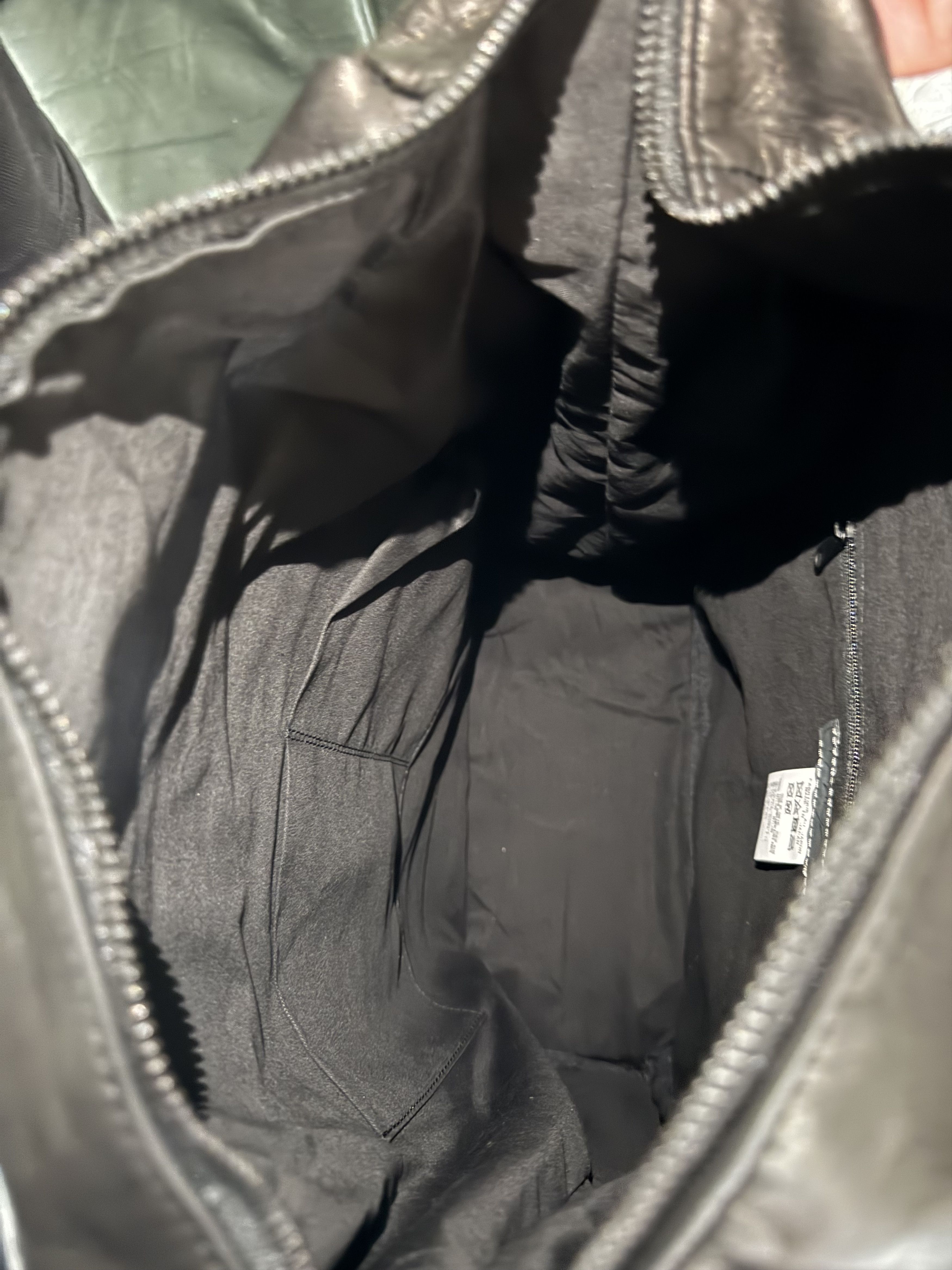 Yohji Yamamoto Horse Leather Multiple-Pocket Backpack Size ONE SIZE - 14 Thumbnail