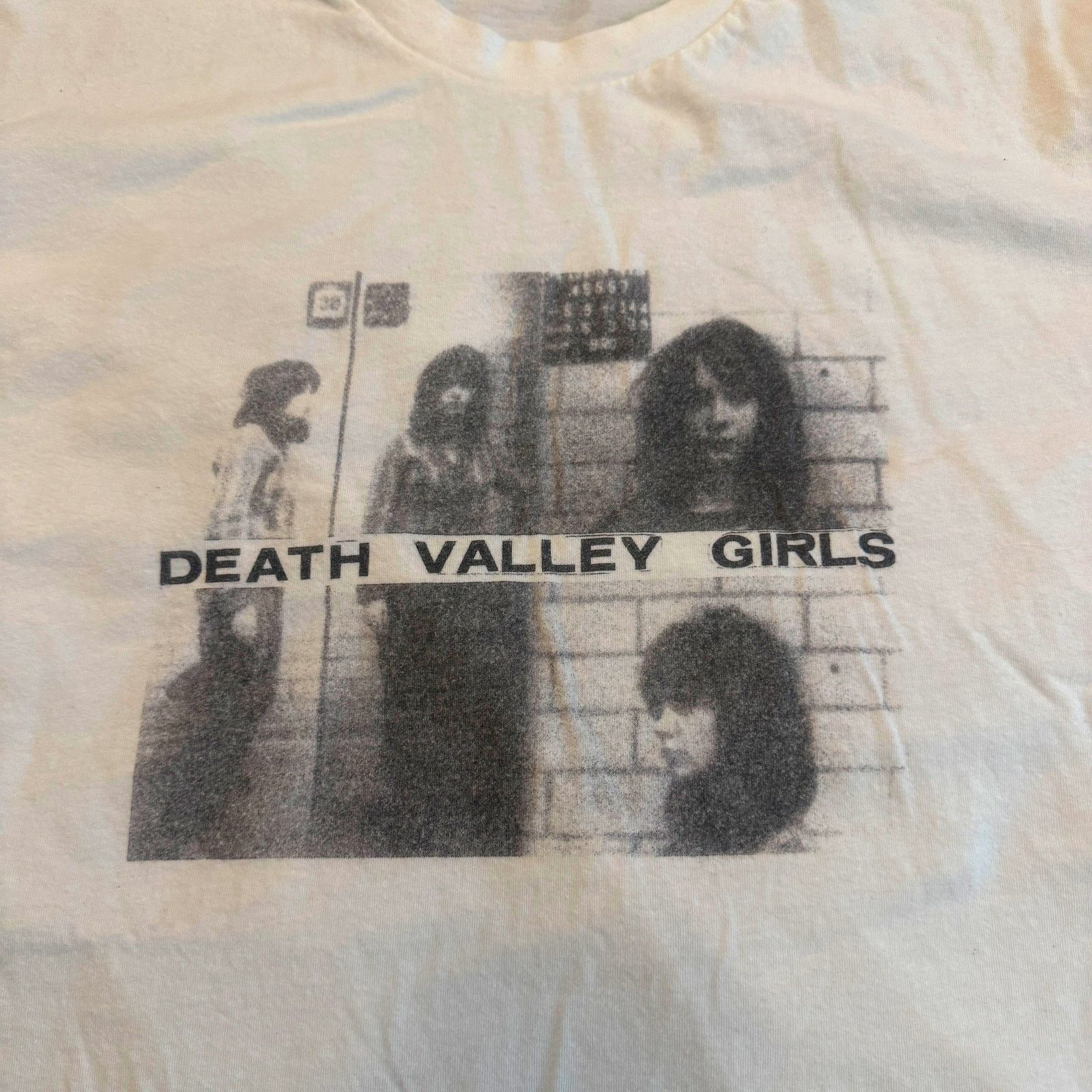 Other Death Valley Girls Band Shirt Size L Fits Like Medium Slim Size US M / EU 48-50 / 2 - 2 Thumbnail