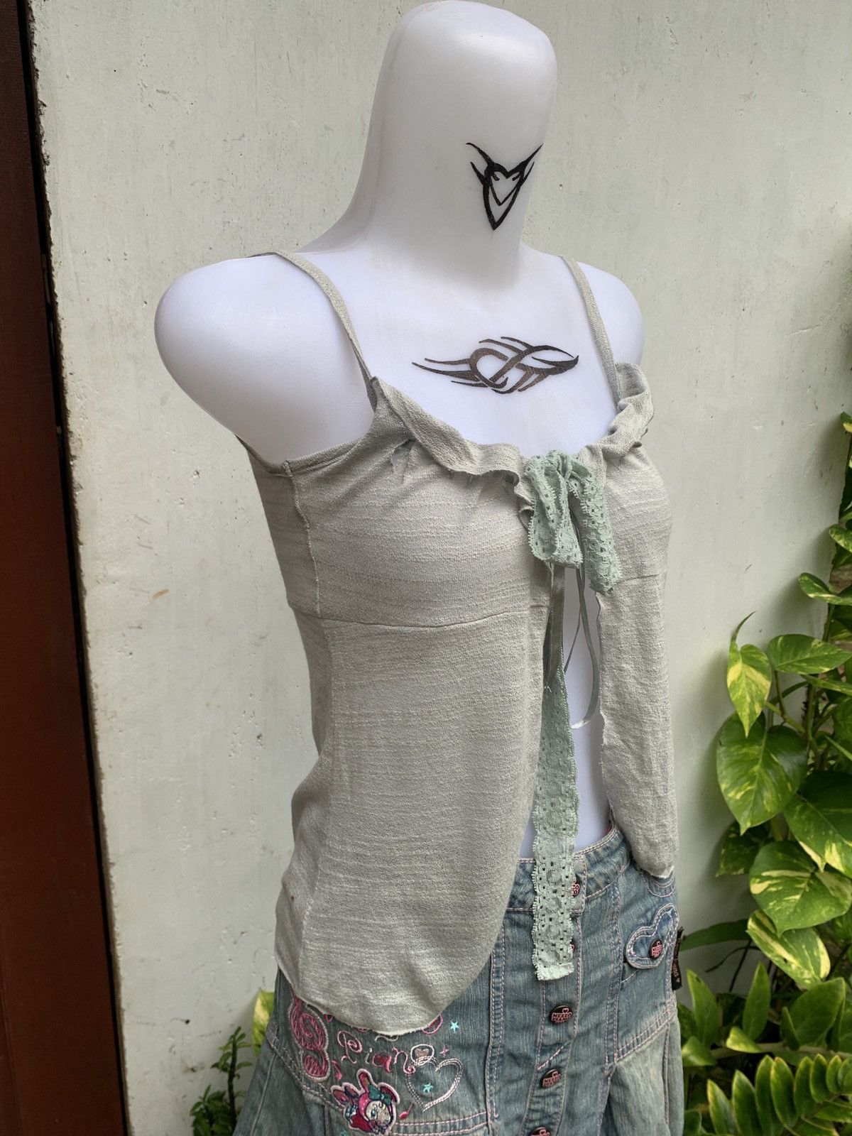 Japanese Brand 2000s chair de pierre Ruffle Trim Lace Cami Tank Mesh Top Size M / US 6-8 / IT 42-44 - 2 Thumbnail
