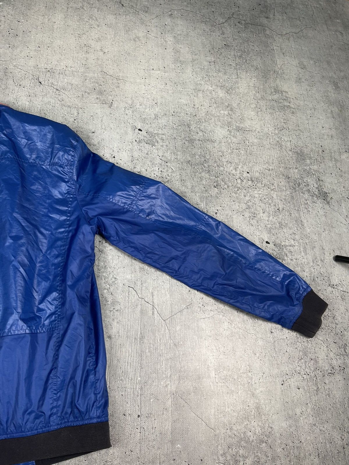 Calvin Klein Calvin Klein Rain Y2K Vintage Jacket Size US L / EU 52-54 / 3 - 13 Thumbnail