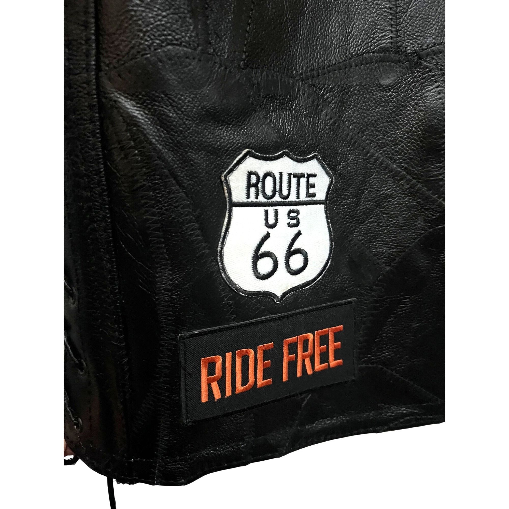 Vintage Diamond Plate Buffalo Mens Black Leather Snap Up Biker Vest Size US XXL / EU 58 / 5 - 11 Thumbnail
