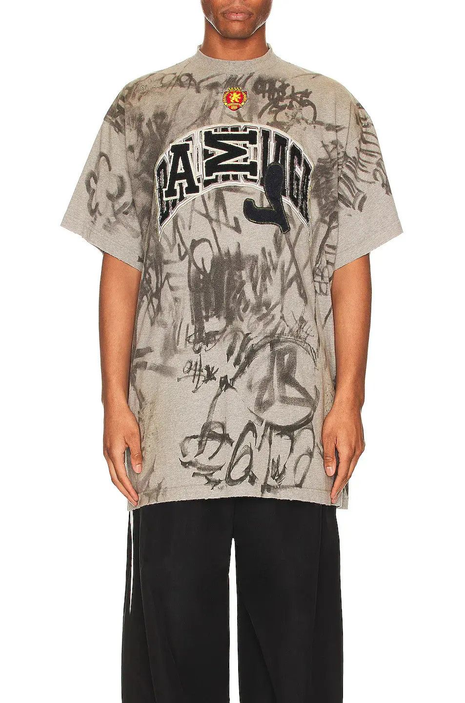 Balenciaga o1w1db10425 Skater T-Shirt Oversized in Multicolor Size US XXL / EU 58 / 5 - 3 Thumbnail