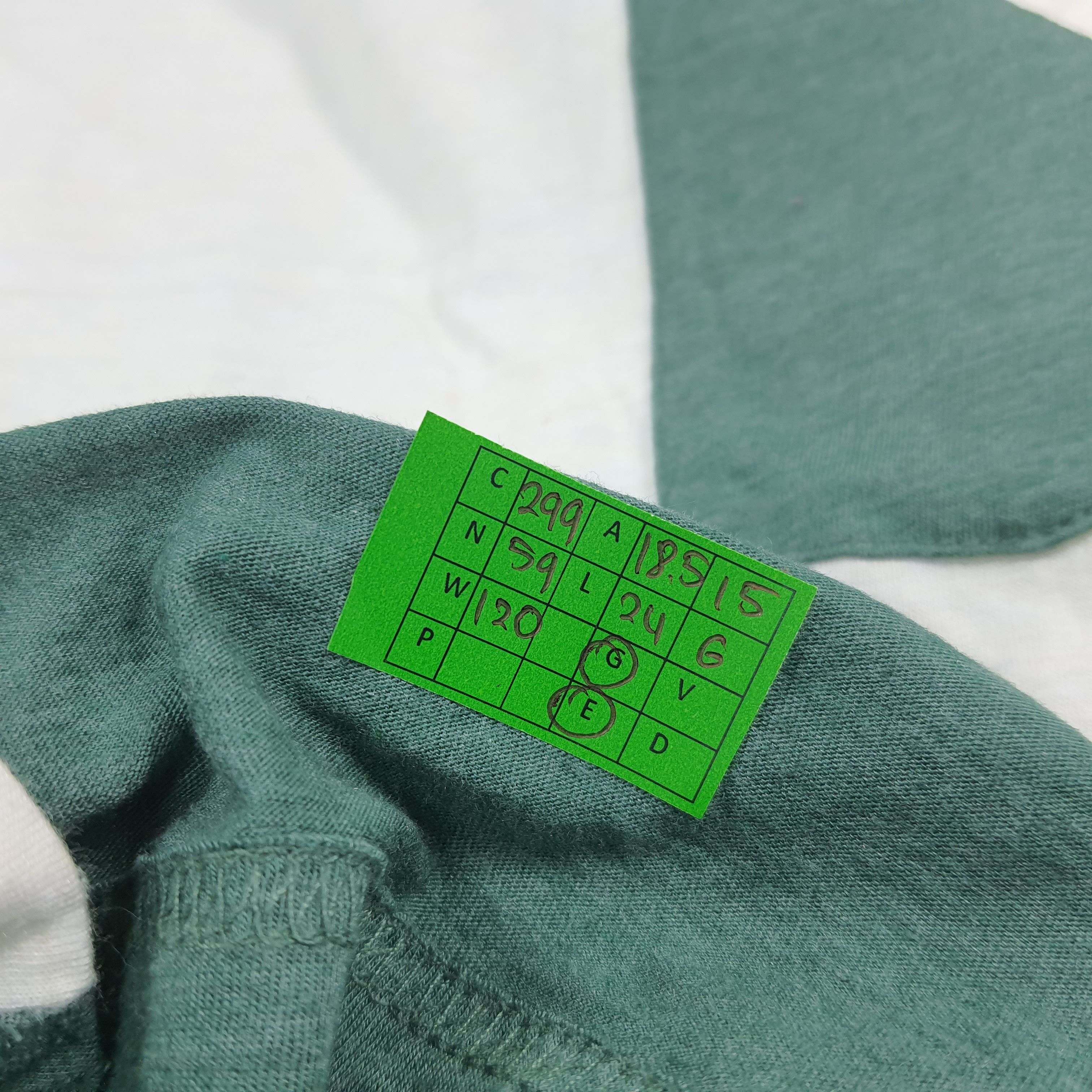 Ne-Net Vintage Ne-Net By Issey Miyake Pocket Tshirt C299N59 Size US S / EU 44-46 / 1 - 7 Thumbnail