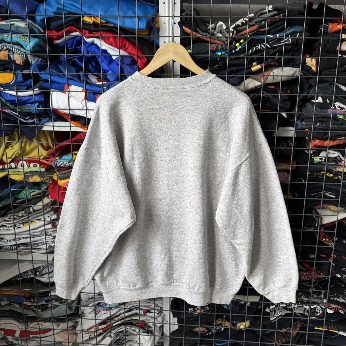 Tultex Vintage 90s Disney Florida Mickey Mouse Co. Sweatshirt Size US XL / EU 56 / 4 - 7 Thumbnail