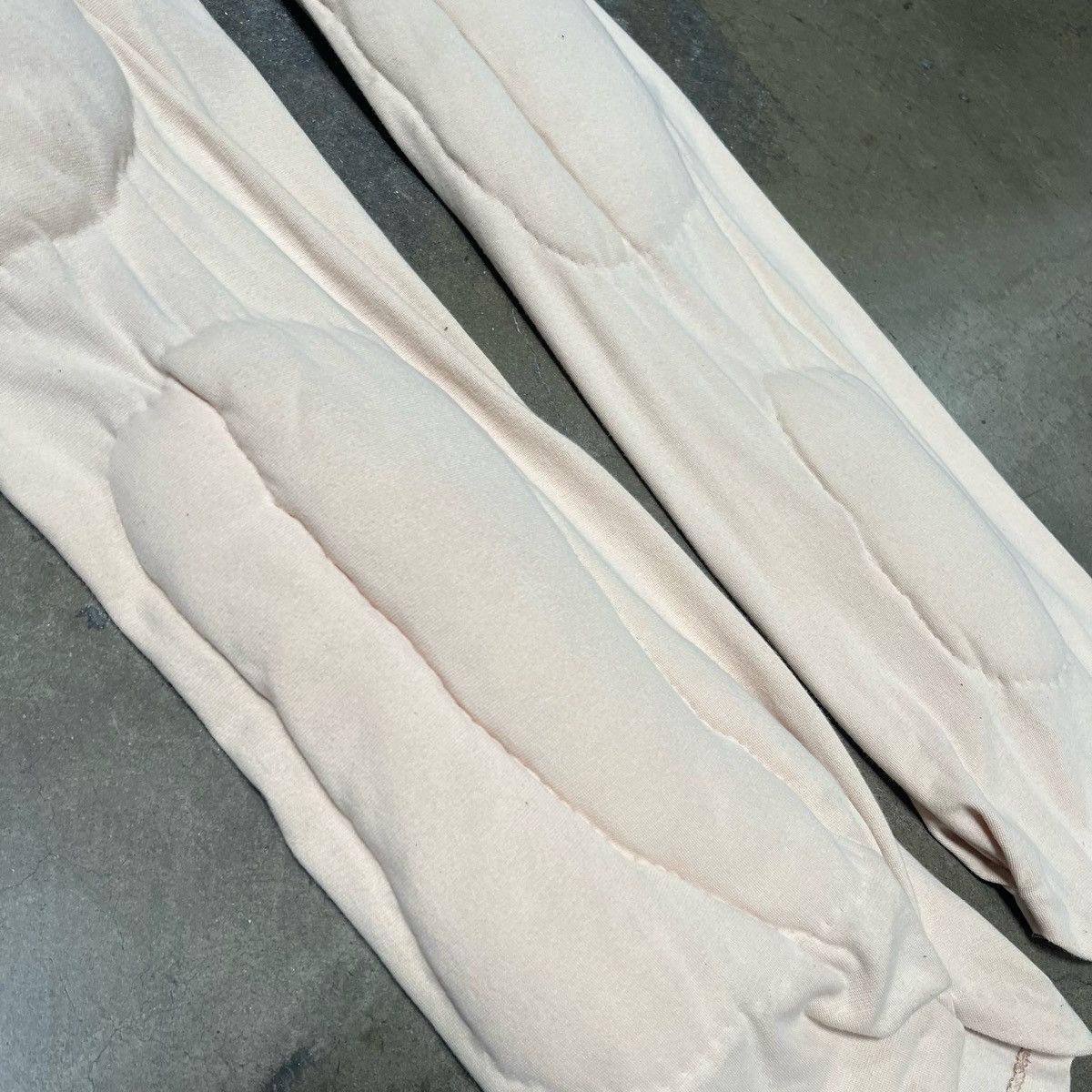 Yeezy Yeezy Season 8 Sample Pants 1/1 Size 26" / US 2 / IT 38 - 9 Thumbnail