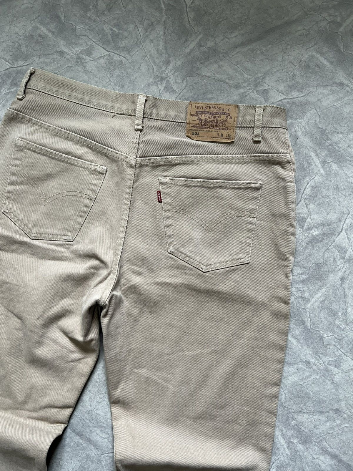 Levi's Vintage Levi’s 501 Beige Size US 34 / EU 50 - 2 Thumbnail