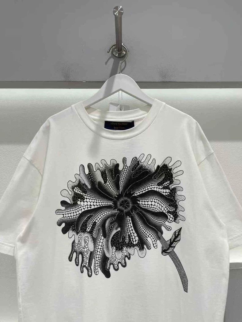 Louis Vuitton Louis Vuitton White Yayoi Kusama Short Sleeve 2501-Nextarro Size US M / EU 48-50 / 2 - 3 Thumbnail