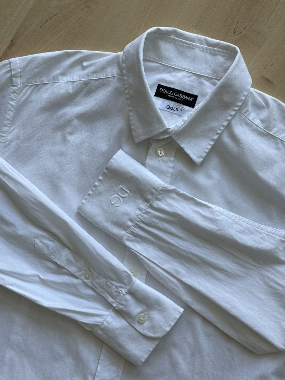 Dolce & Gabbana Dolce & Gabbana gold white classic oxford ls shirt Size US XL / EU 56 / 4 - 1 Thumbnail