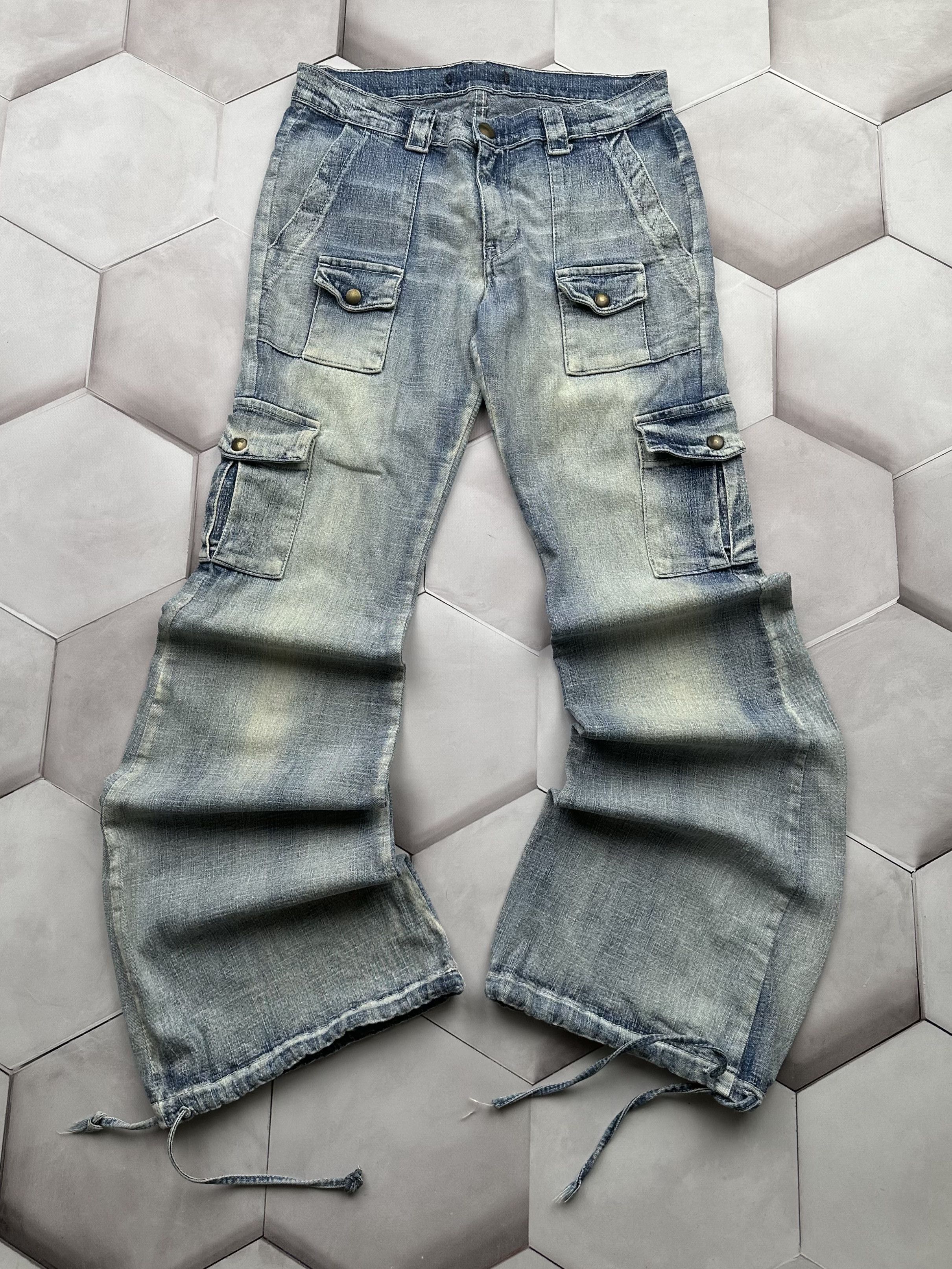 image of Avant Garde x Vintage Faded Flare Cargo Jeans in Blue, Women's (Size 26)