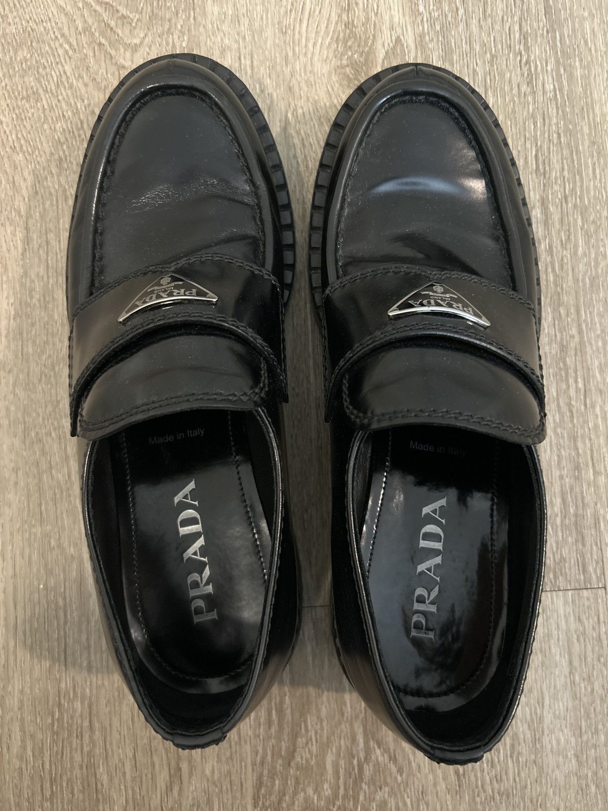Prada Classic Prada Logo Loafers Size US 8.5 / EU 41-42 - 6 Thumbnail