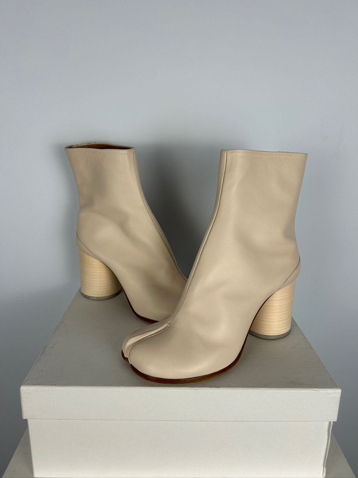 Maison Margiela Tabi Margiela Size US 7 / IT 37 - 11 Thumbnail