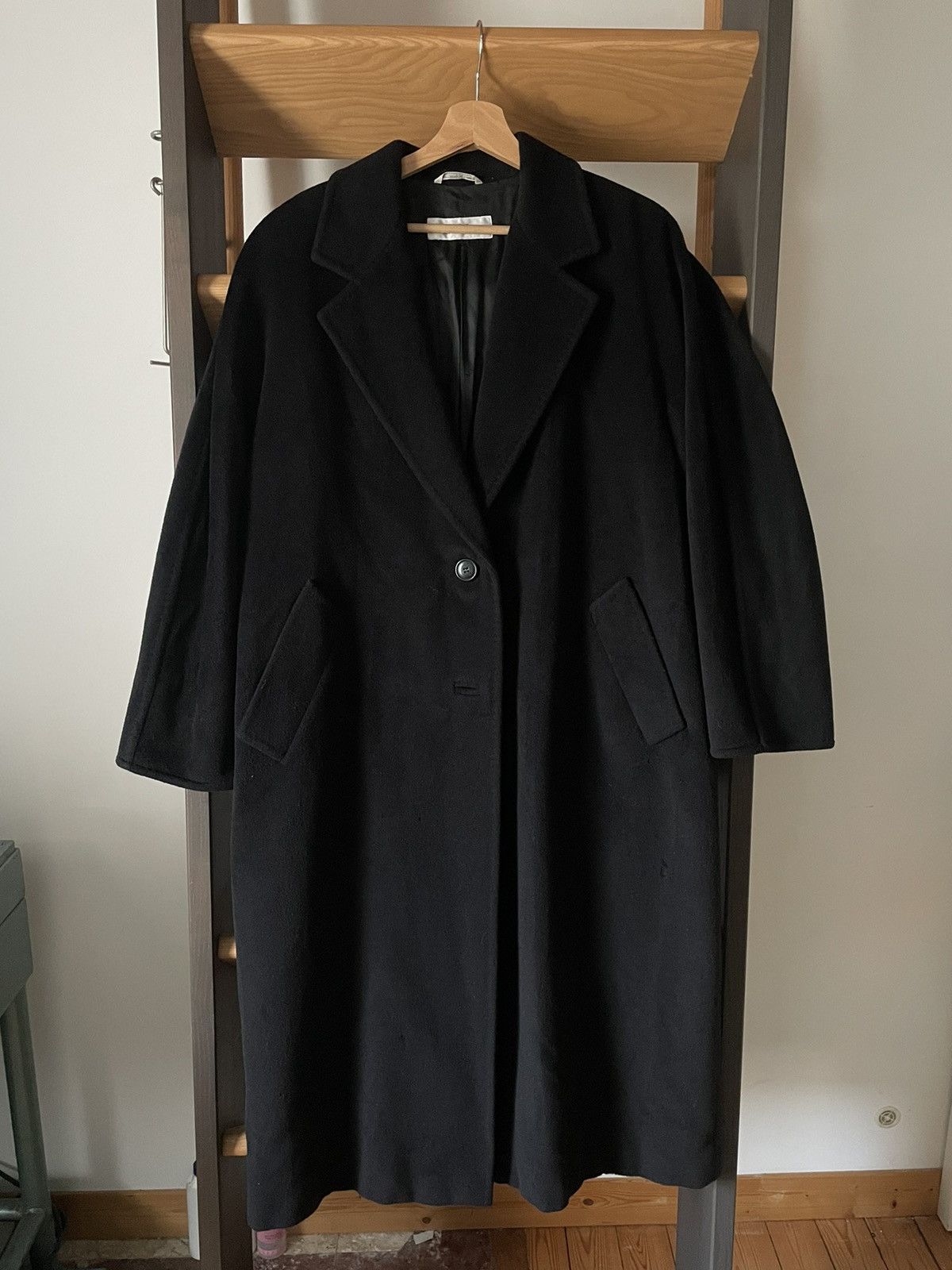 Max Mara Cashmere/wool coat Size M / US 6-8 / IT 42-44 - 1 Thumbnail
