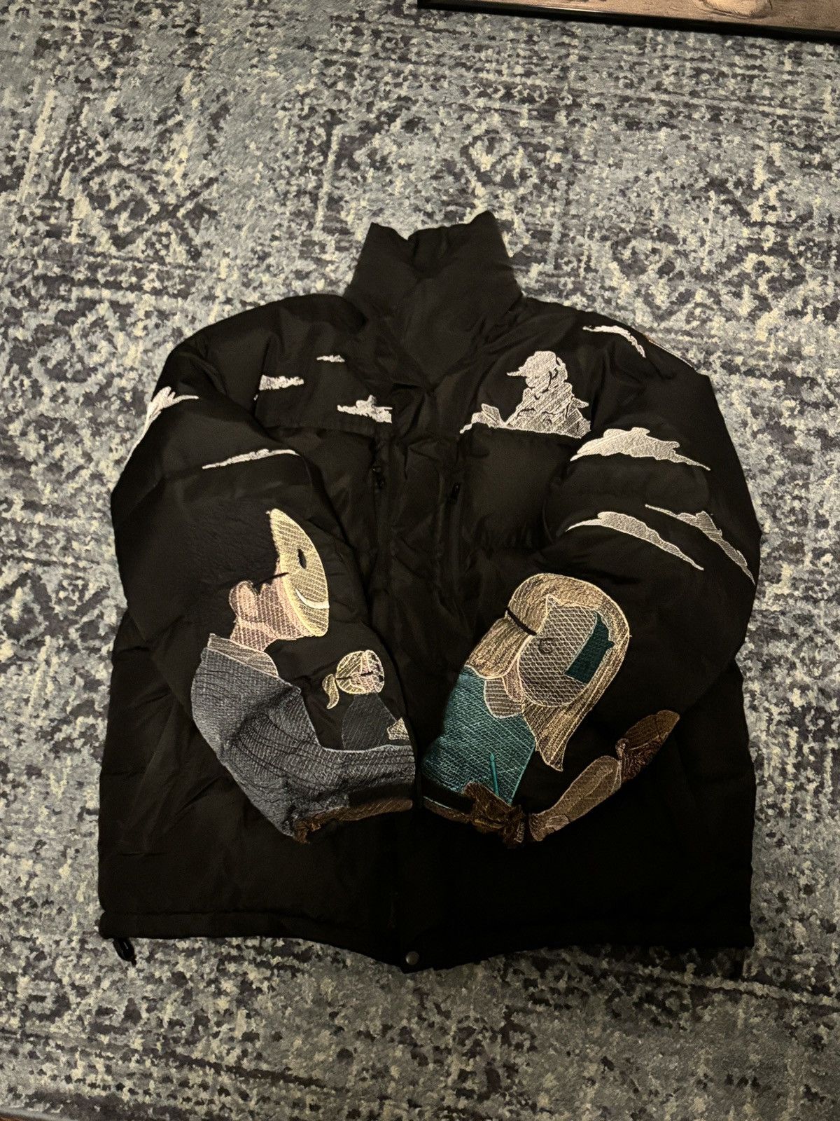 Derschutze Derschutze Embroidered Puffer Jacket Size US XXL / EU 58 / 5 - 1 Thumbnail