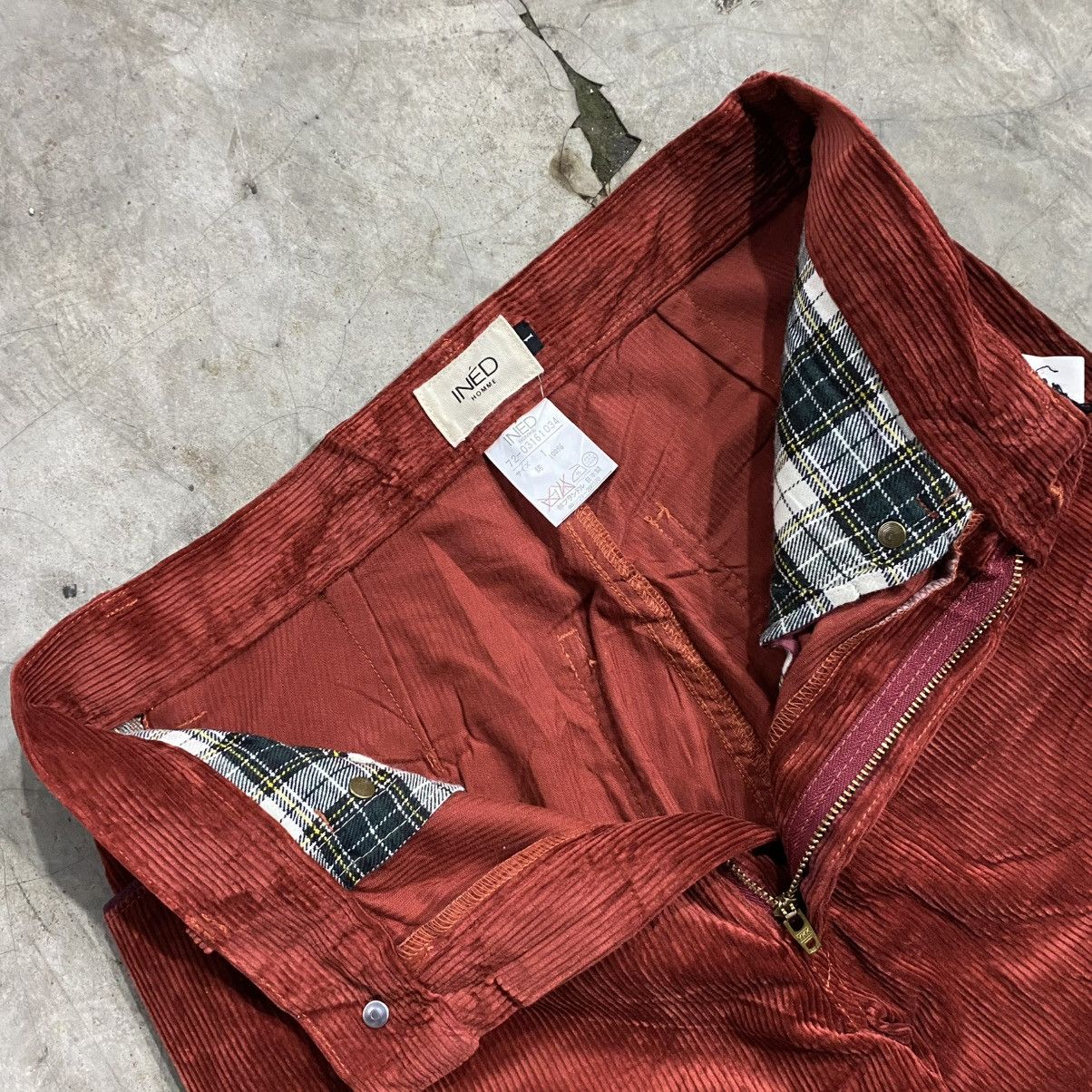 Designer × Yohji Yamamoto Dead stock💫 Ined by Yohji Yamamoto corduroy pants Size US 27 - 6 Thumbnail