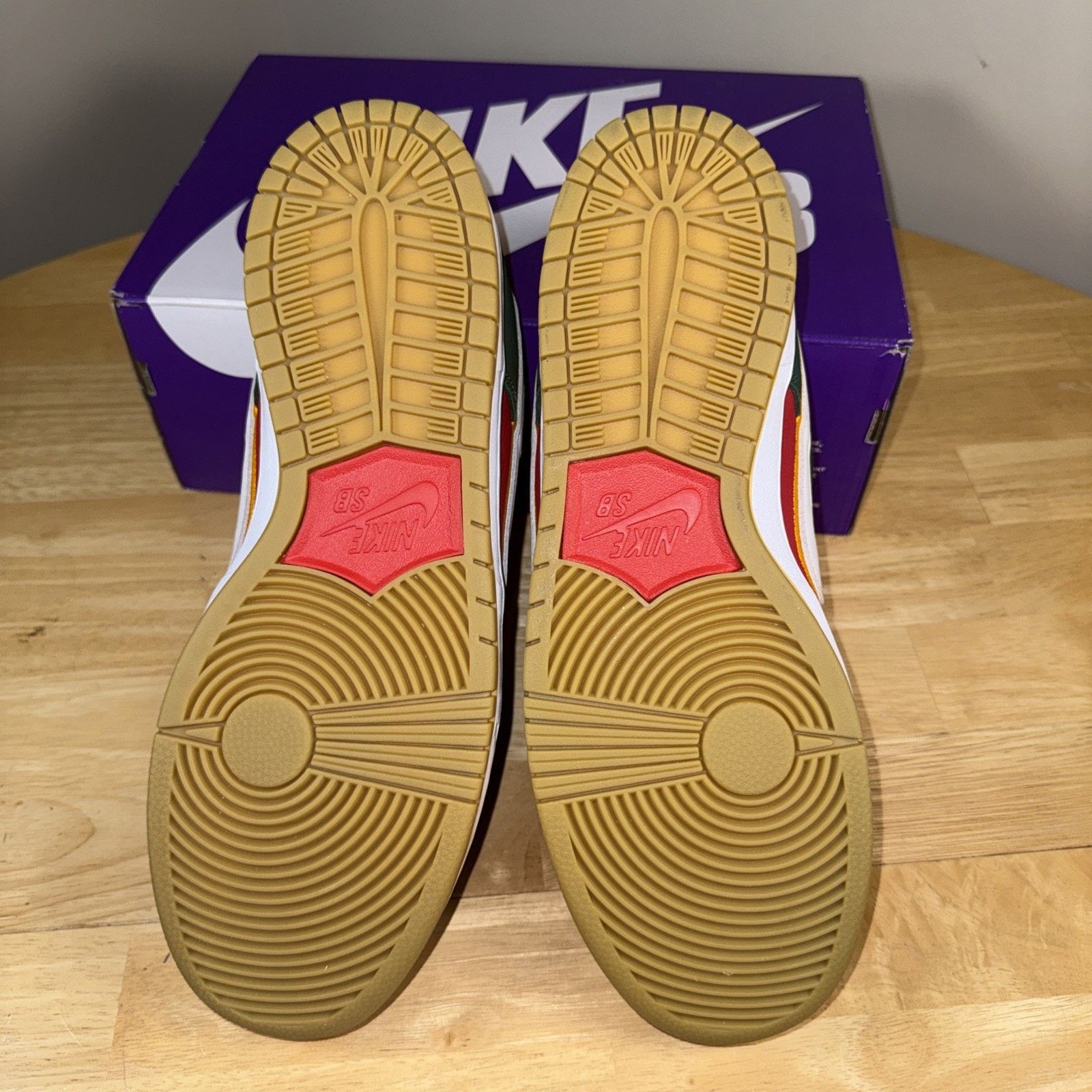 Nike Nike Dunk Premium SB Low Seattle Supersonics 12 FZ1287-300 Size US 12 / EU 45 - 6 Thumbnail