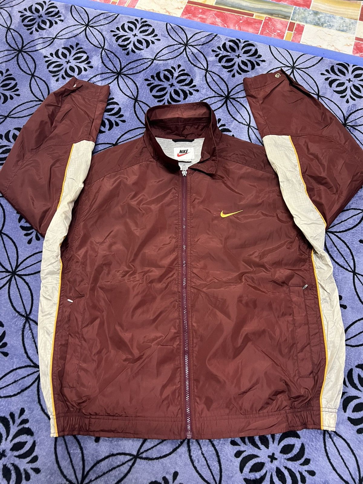 Nike × Vintage Windbraker - Nike Y2K CRAZY vintage streetwear windbraker Size US L / EU 52-54 / 3 - 1 Thumbnail